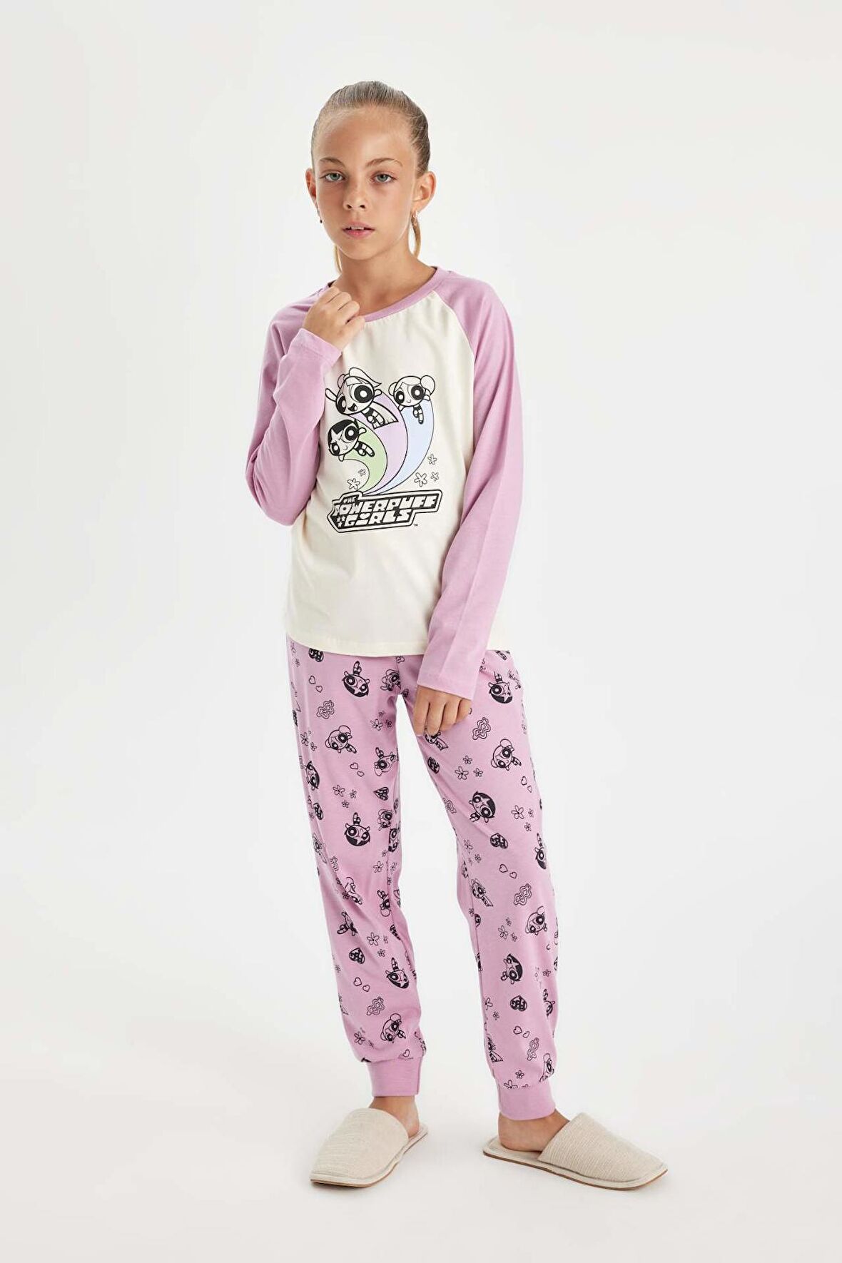 DeFacto Kız Çocuk Pijama Takımı PowerPuff Girls Uzun Kollu Üst Uzun Alt D4158A824AUER103
