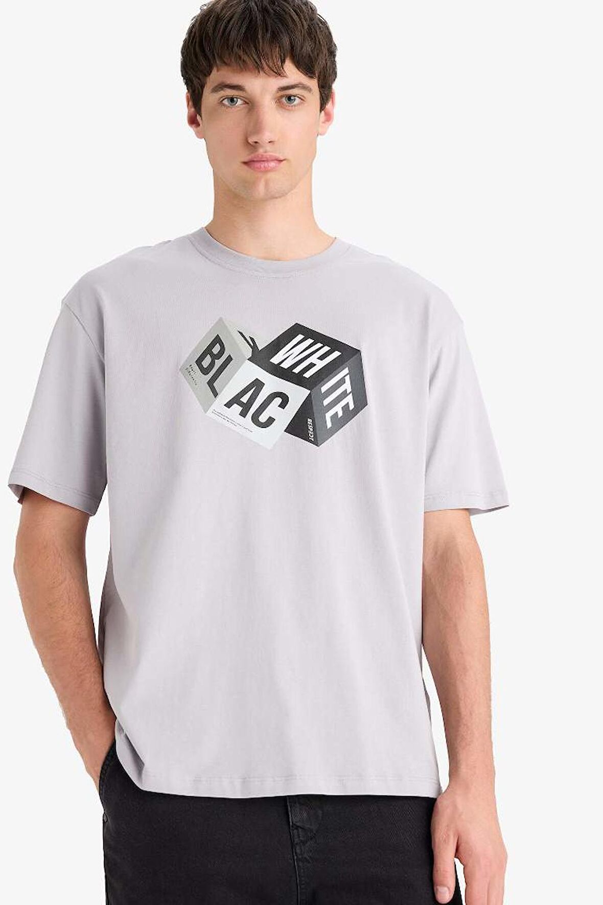 DeFacto %100 Pamuk Oversize Geniş Kalıp Bisiklet Yaka Baskılı Kısa Kollu Tişört S9343AZ25SMGR247