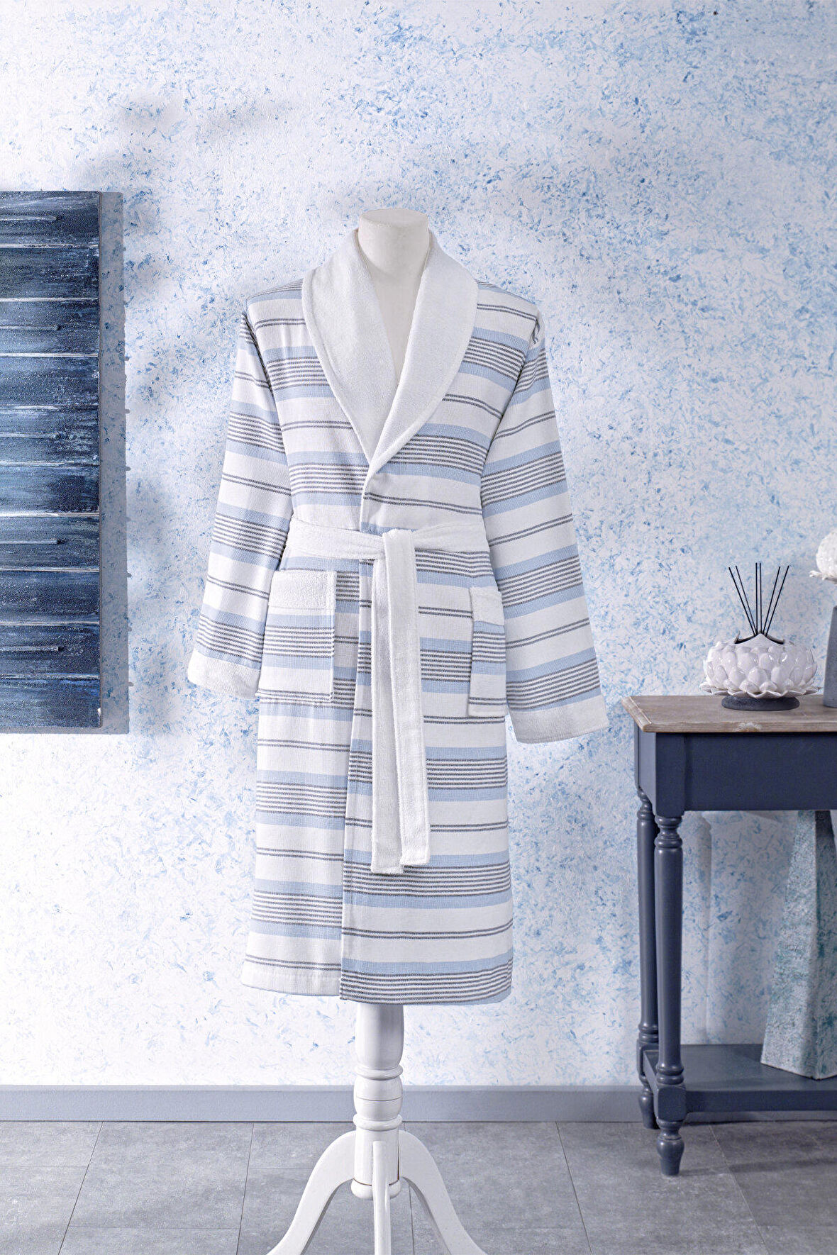 Özdilek Carol Peştamal Şal Yaka Bornoz S/M Beden