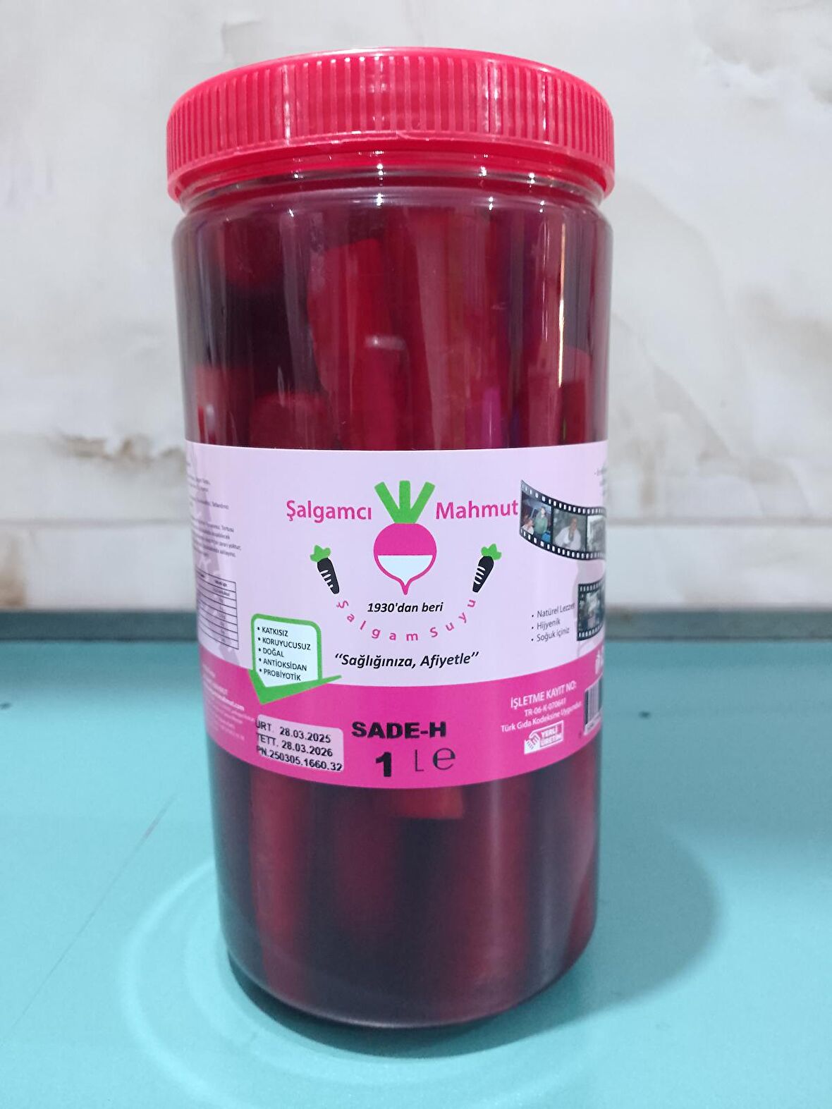 Şalgamcı Mahmut 1 Kg Pet Kapta Doğal Fermente Şalgam Havucu 