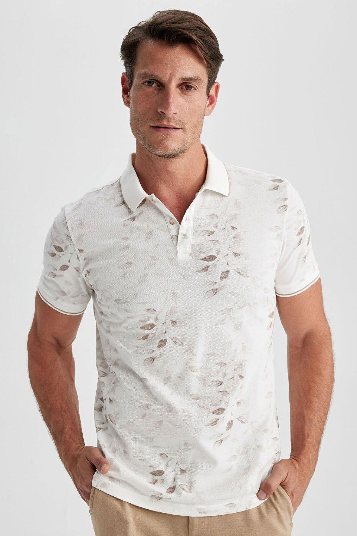 DeFacto Slim Fit Dar Kesim Polo Yaka Baskılı Kısa Kollu Tişört B0600AX23HSWT32
