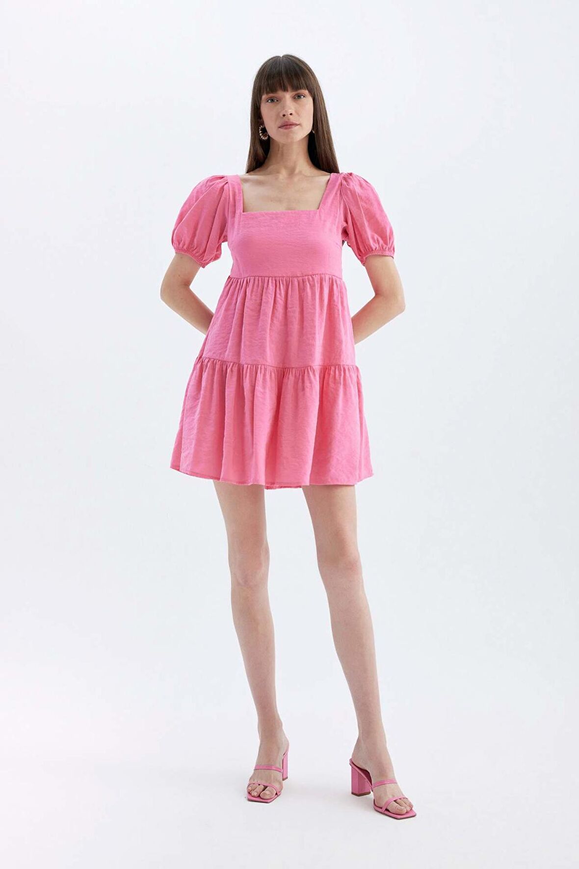 DeFacto Babydoll Kare Yaka Kısa Kollu Midi Elbise C5291AX24HSPN625