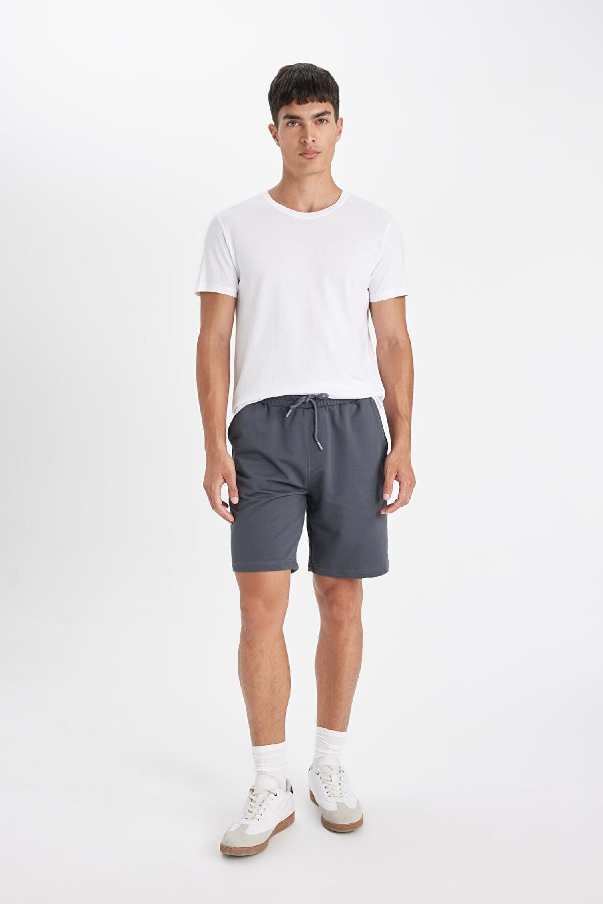 DeFacto Slim Fit Basic Şort W1105AZ24SMAR58
