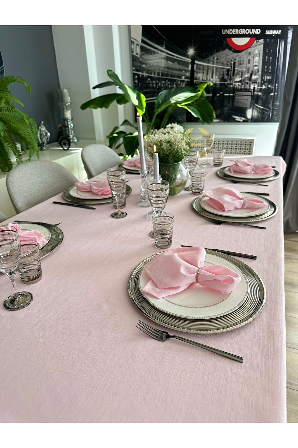 Keten Dokulu Dertsiz Şeker Pembe Masa Örtüsü