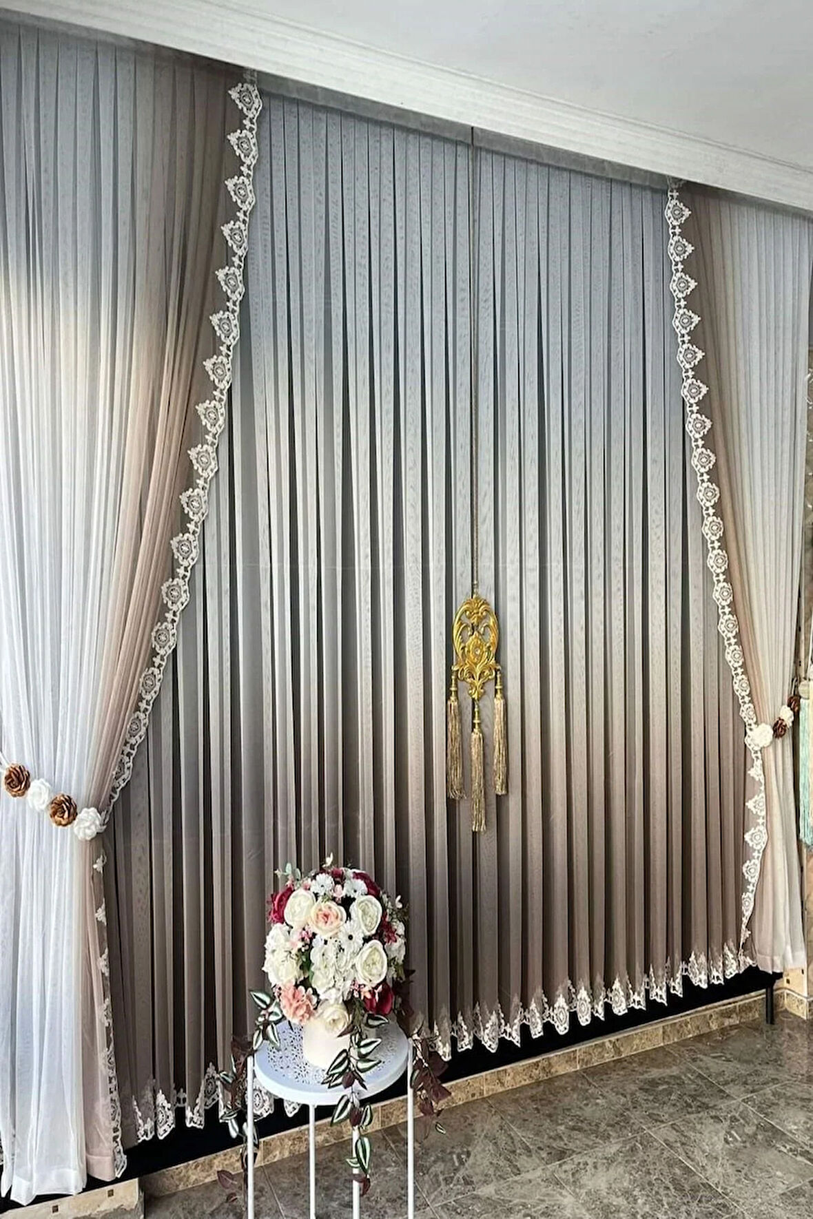 Vizon Bej Açık Kahverenk Degrade Renk Geçişli Etek Nakışlı Tül Fon Takım