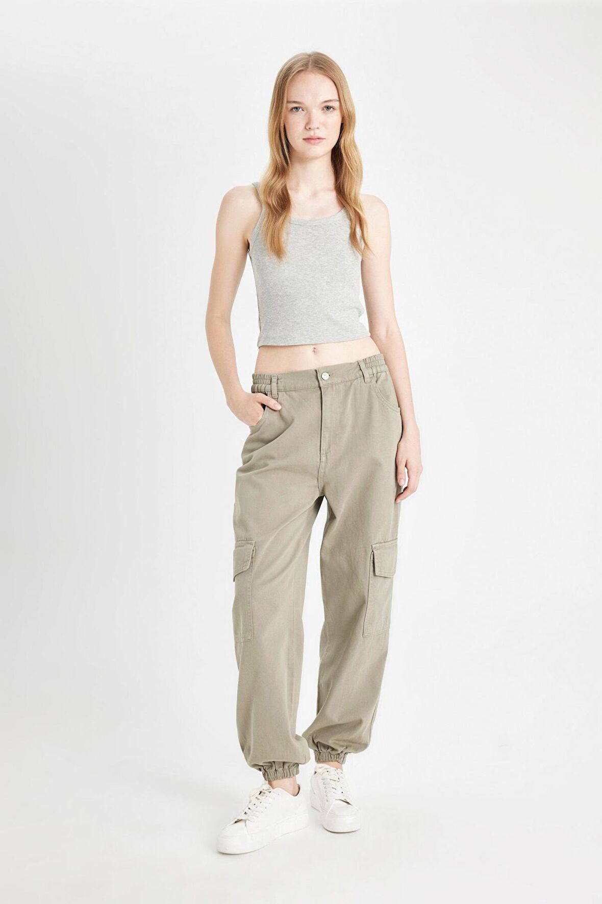 DeFacto Coool Gabardin Jogger Pantolon Normal Bel Basic Düz Kargo Cepli B0454AX24AUKH419