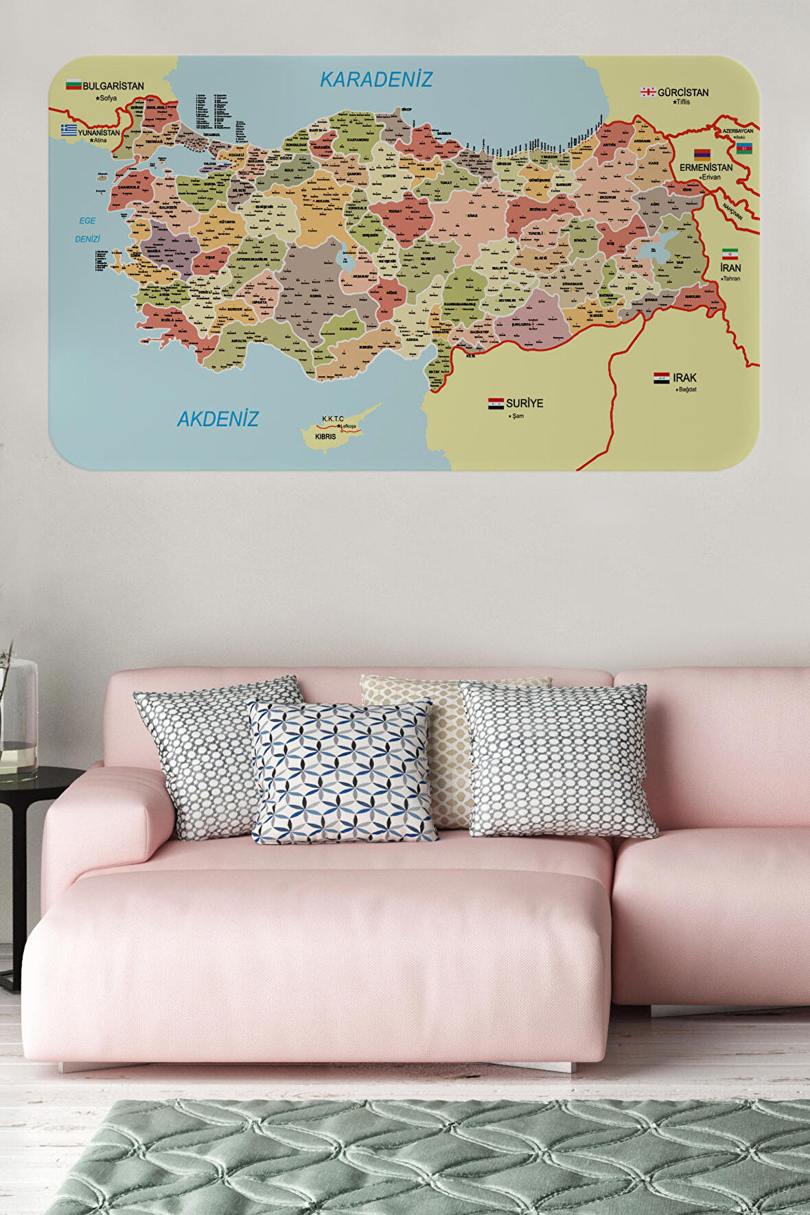 Eğitici ve Öğretici Detaylı Dekoratif Komşulu Türkiye Haritası Duvar Sticker