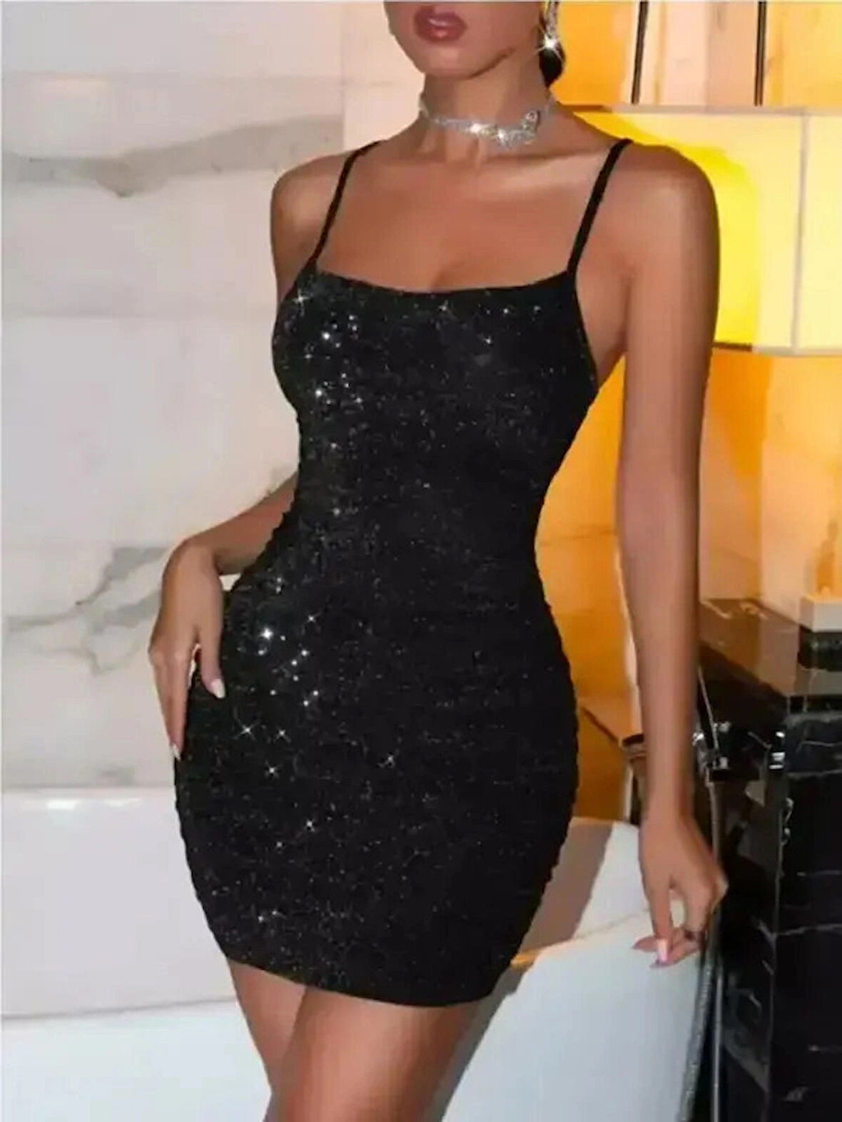 La Pure ❤️ Işıltılı Siyah Mini Gece Elbisesi – Askılı Vücuda Oturan Parti Elbisesi