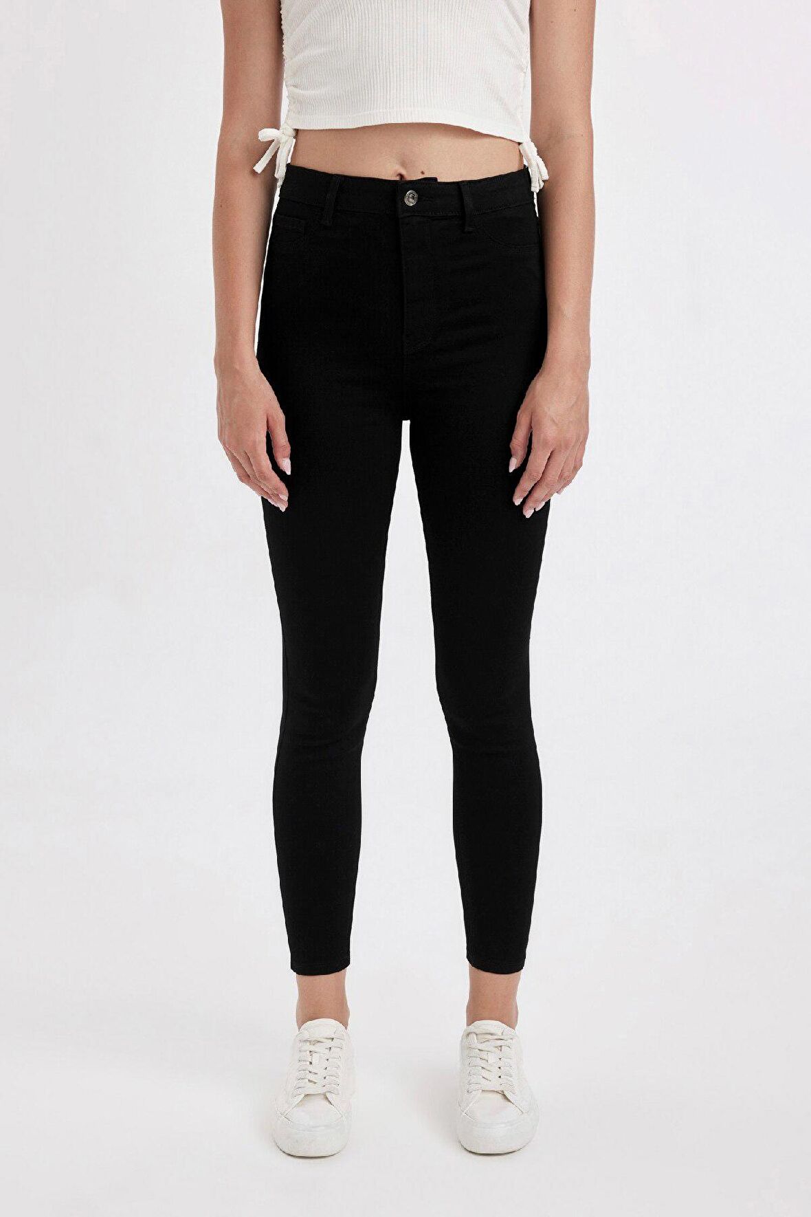 DeFacto Jegging Yüksek Bel Bilek Boy Dar Paça Basic Düz Jean Pantolon B7498AX24AUNM40
