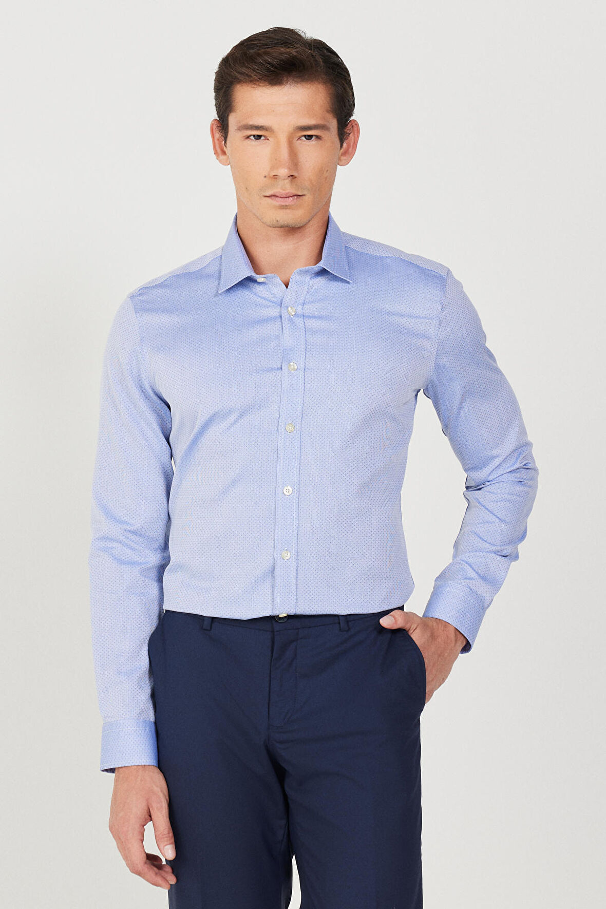 Erkek Mavi Ütüleme Gerektirmeyen Non-ıron Taılored Slim Fit Dar Kesim %100 Pamuk Desenli Gömlek