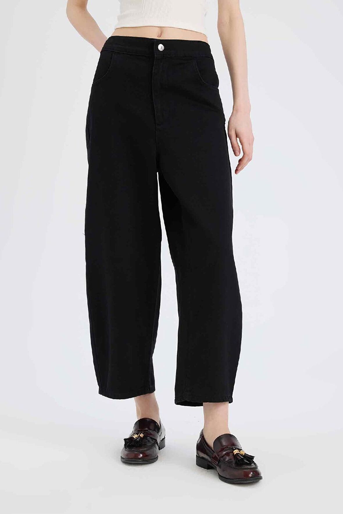 DeFacto Barrel Fit Normal Bel Bilek Boy Yumuşak Jean Pantolon E3874AX25SPNM40