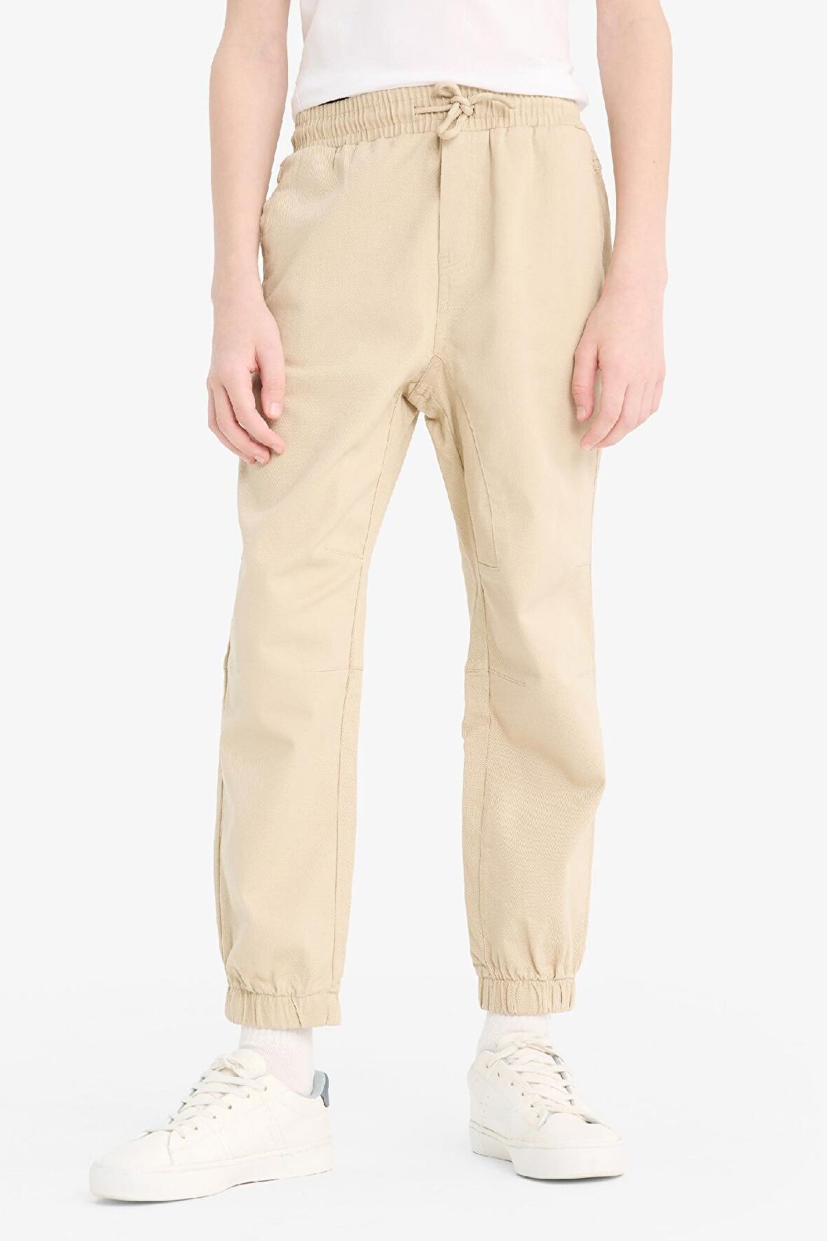 DeFacto Erkek Çocuk Lastikli Paça Basic Düz Gabardin Jogger Pantolon B6713A825SMBG732