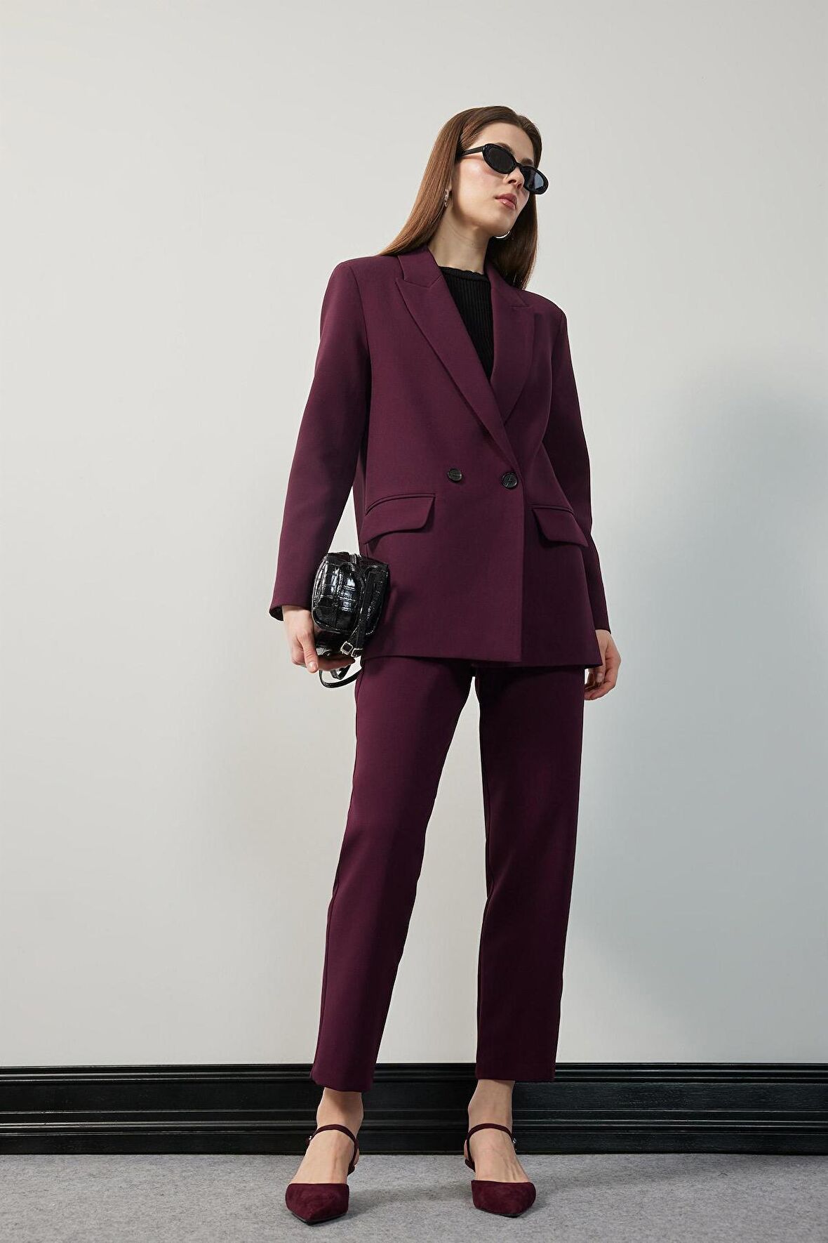 DeFacto Carrot Fit Crop Klasik Kumaş Pantolon Fermuarlı Yüksek Bel Basic Düz Dar Paça C2466AX25SPBR171