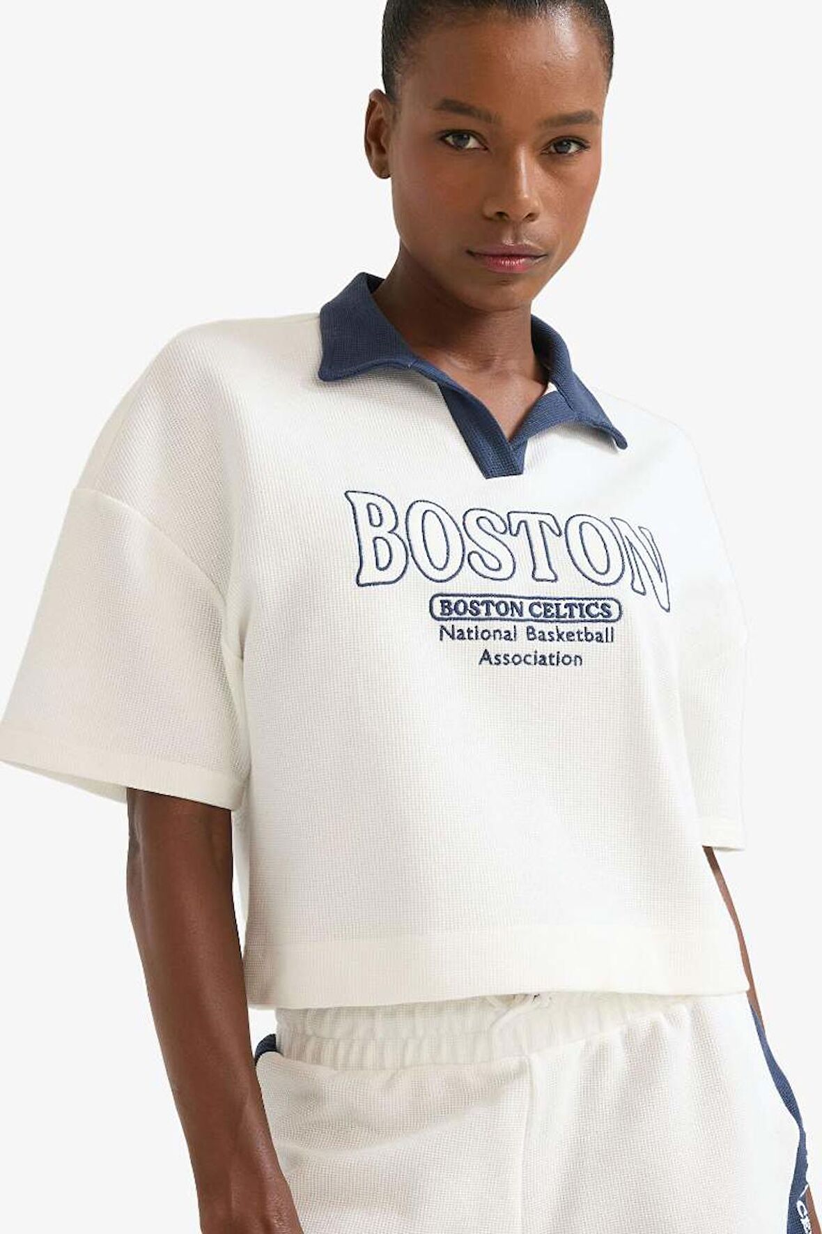 DeFactoFit NBA Boston Celtics Polo Yaka Waffle Kısa Kollu Polo Tişört E3610AX25SMER105