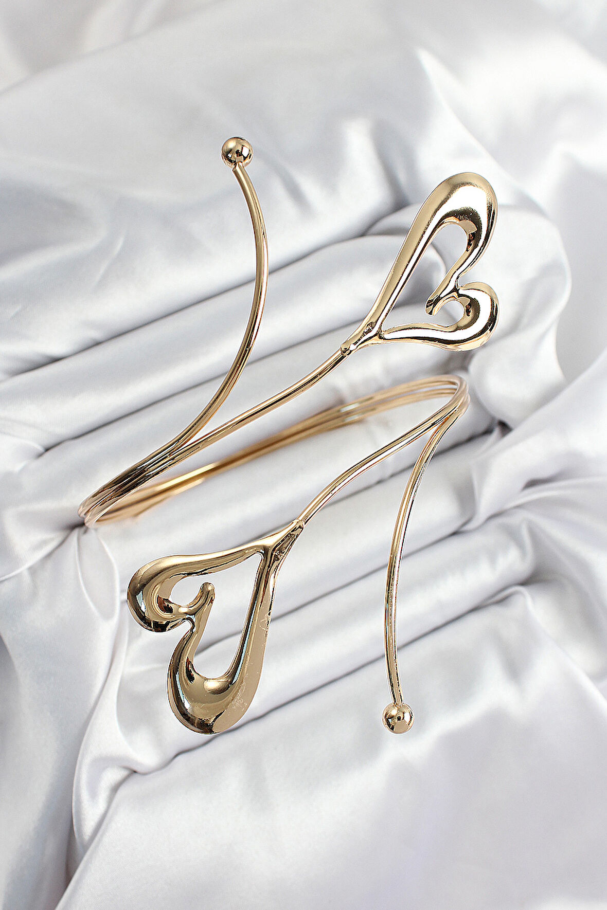 Pirinç Kalp Model Gold Renk Kadın Pazu Bileklik