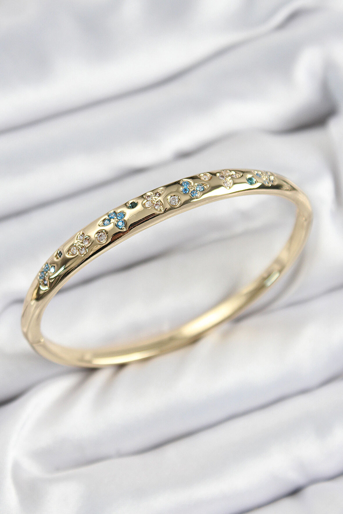 Pirinç Zirkon Taşlı Model Gold Renk Kadın Kelepçe