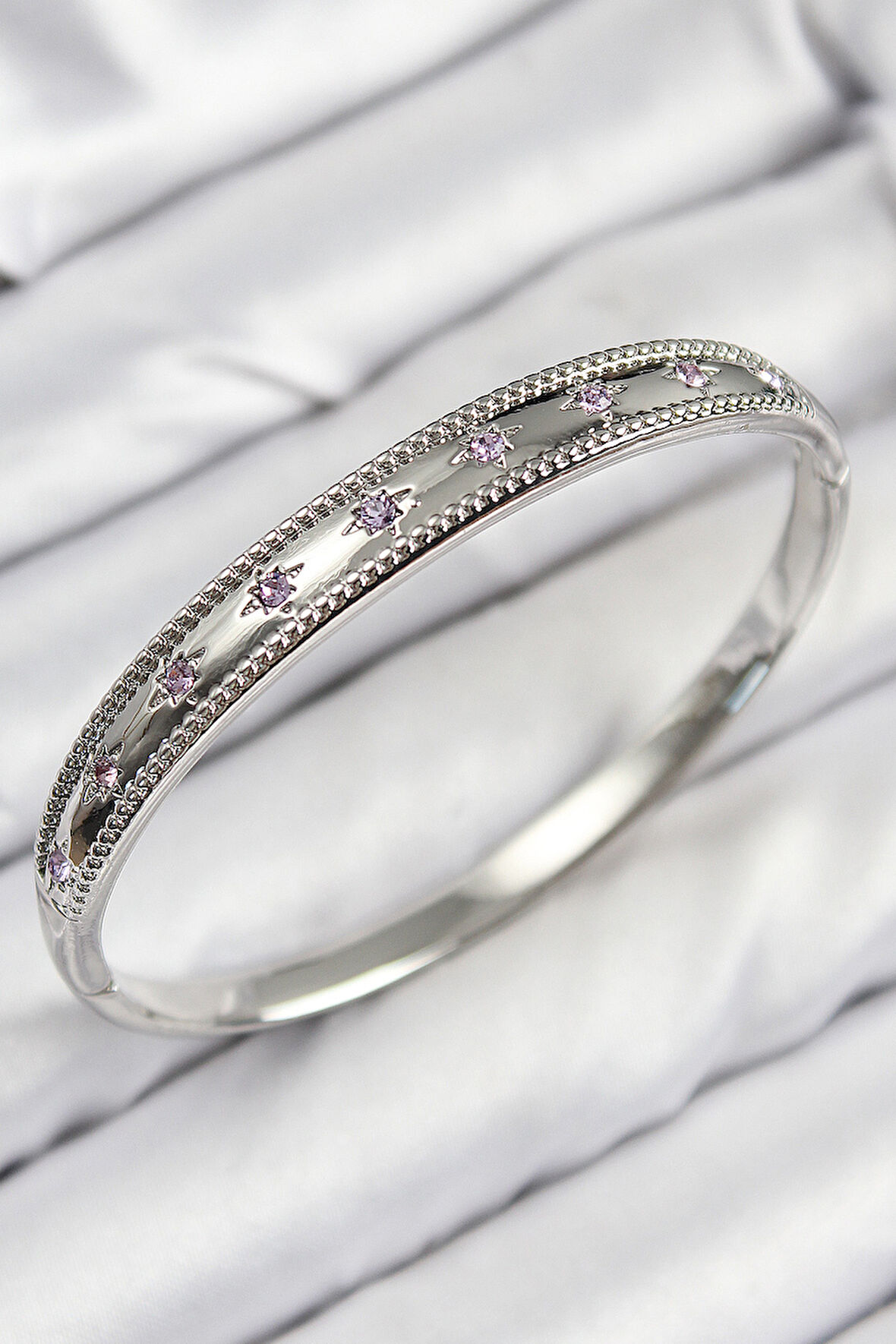 Pirinç Zirkon Taşlı Kutup Yıldızı Model Gümüş Renk Kadın Kelepçe