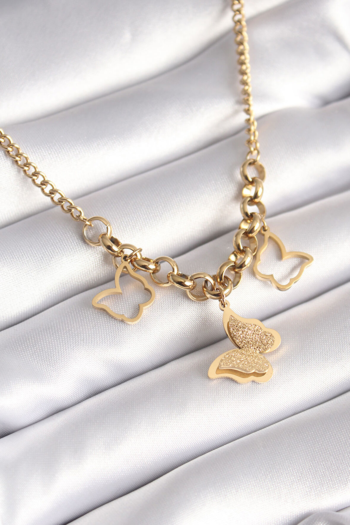 316L Çelik Gold Renk Simli Model Kadın Kolye