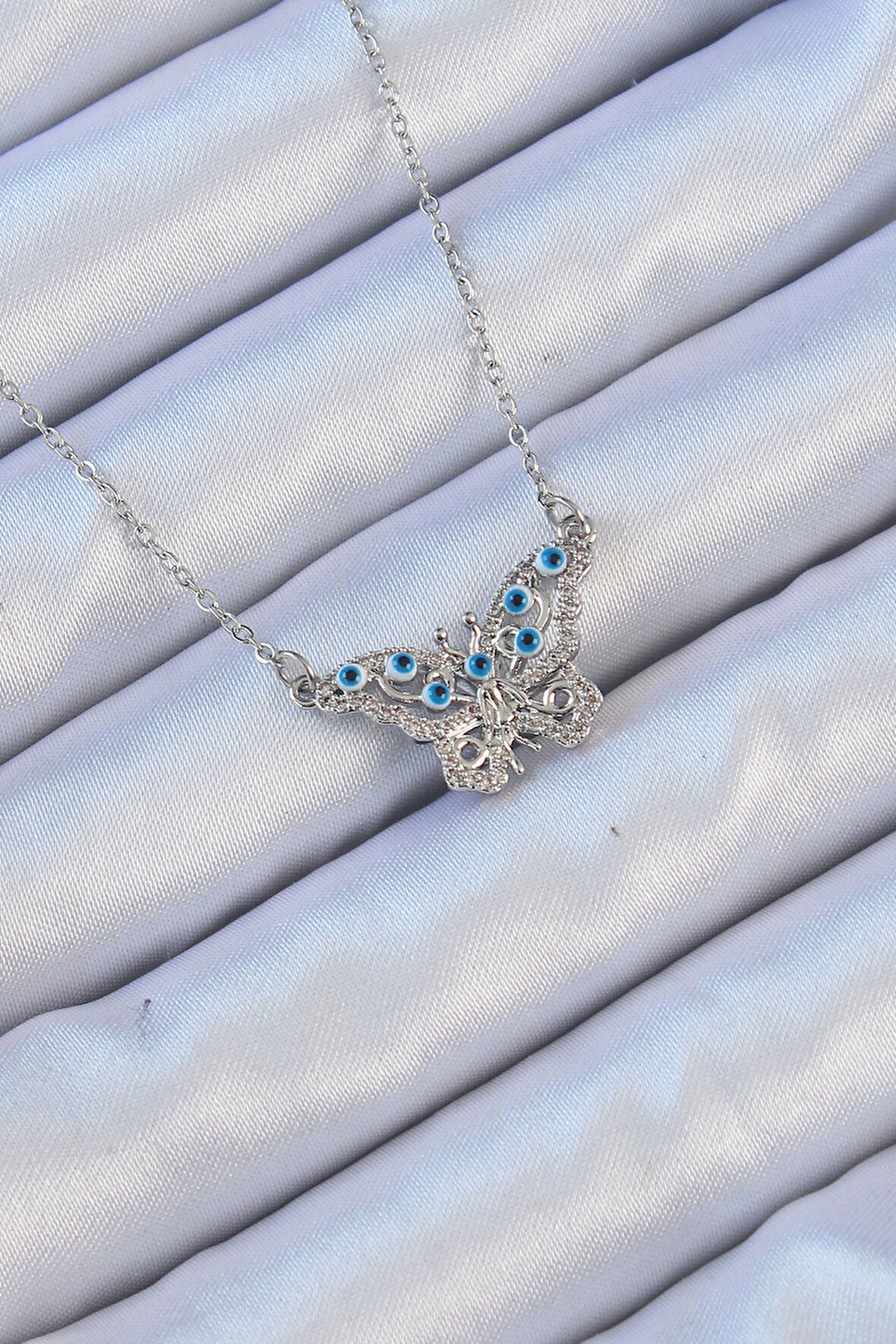 316L Çelik Zincir Gümüş Renk Zirkon Taşlı Nazarlı Kolye