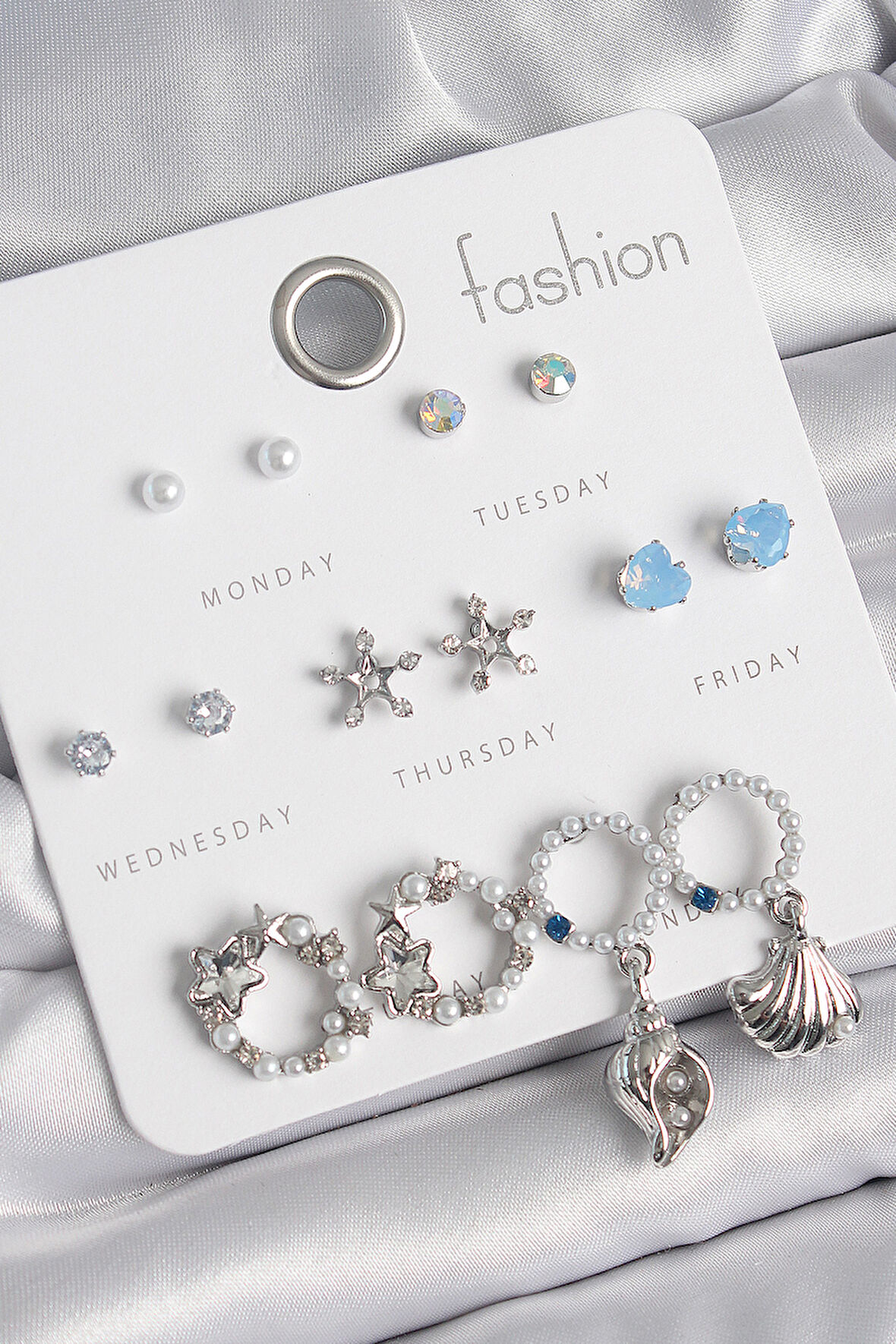 Pirinç Gümüş Renk İncli Zirkon Taşlı Halka Figür Yıldız Detay 7 Çift Kadın Küpe Seti