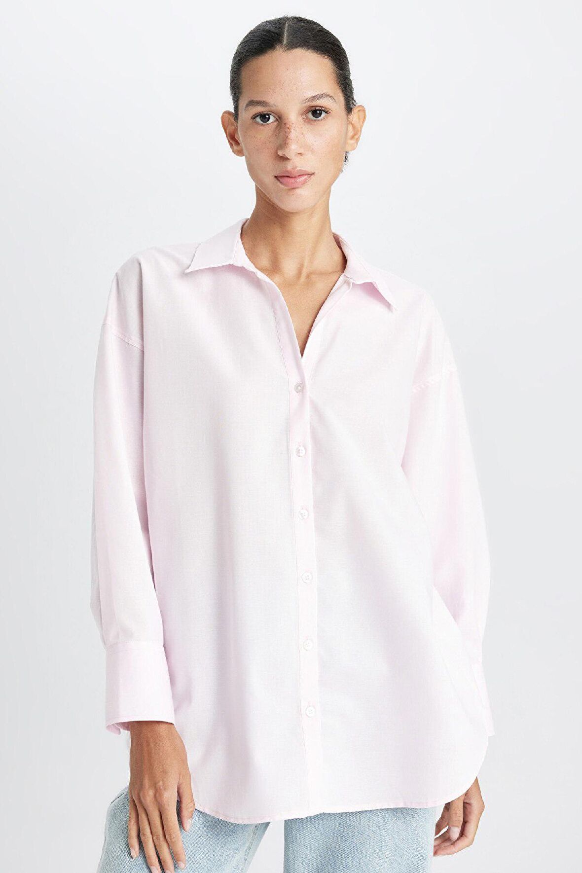 DeFacto Oversize Geniş Kalıp Basic Düz Oxford Uzun Kollu Gömlek C4597AX24AUPN633