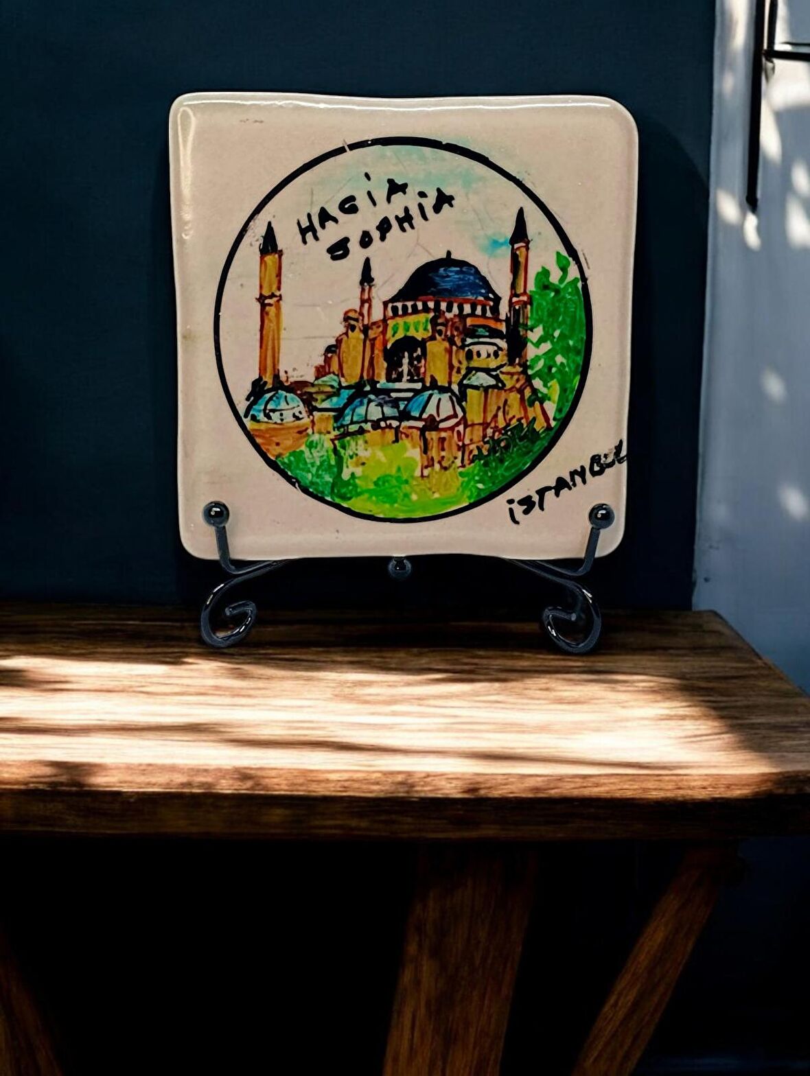 El Boyaması Seramik Figür
