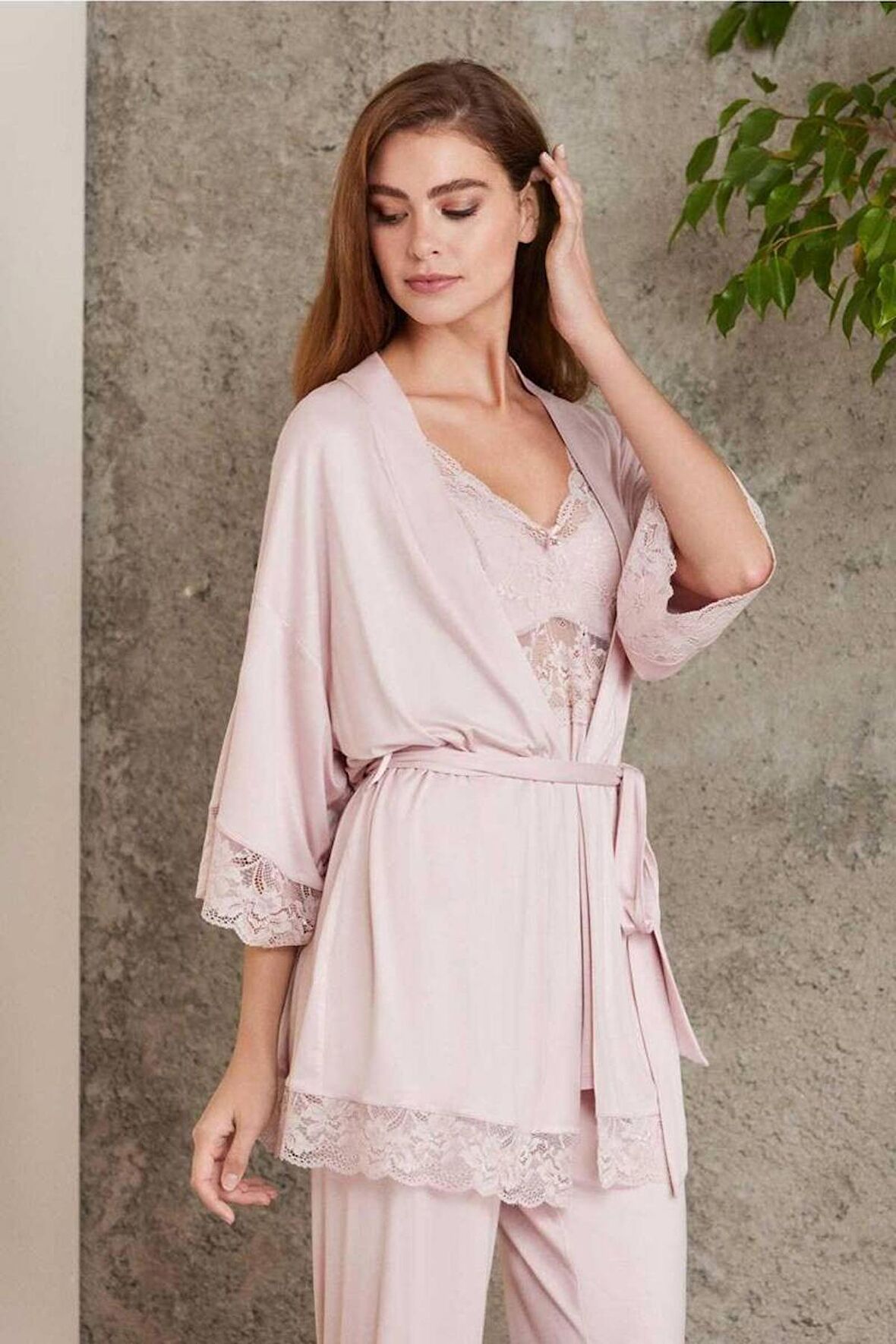 Pierre Cardin Dantelli Sabahlıklı Penye Pijama Takımı Pudra