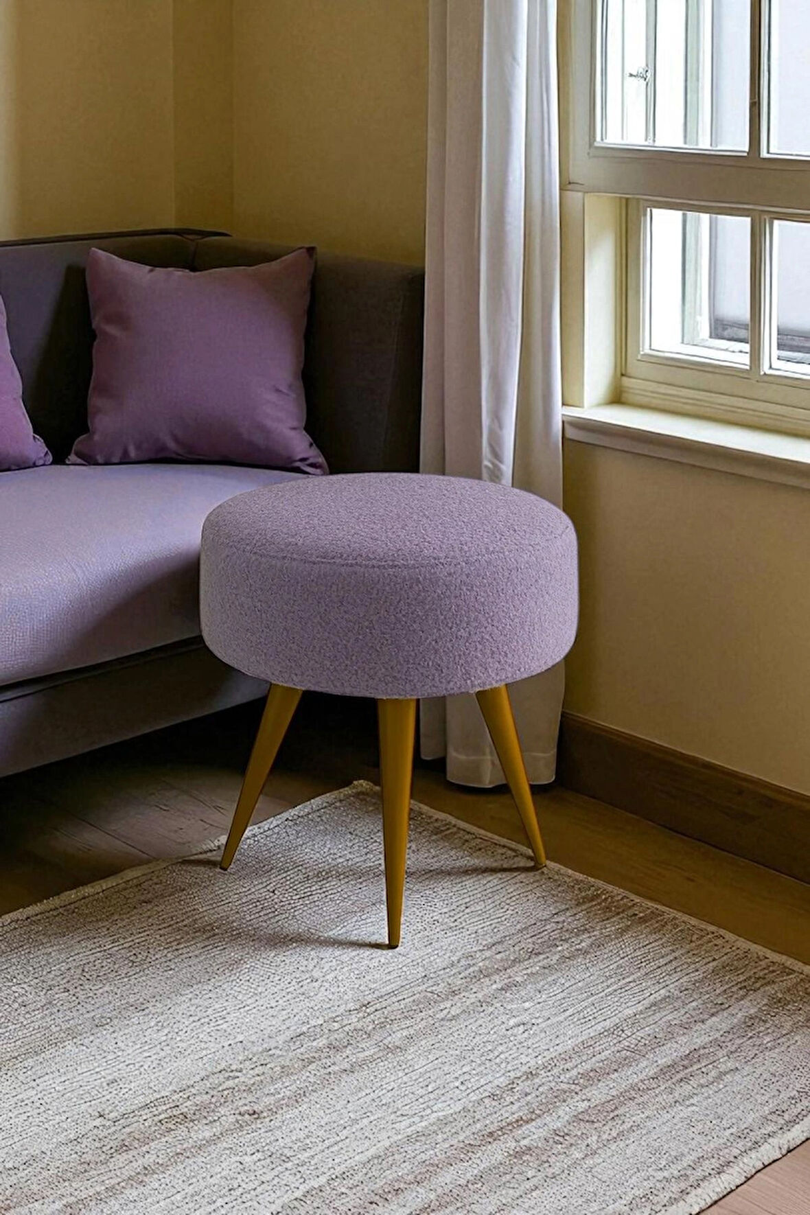 ELVIORA Teddy Peluş Kumaşlı Yuvarlak Puf Bench – Retro Ahşap Ayaklı, Dekoratif ve Konforlu Tabure