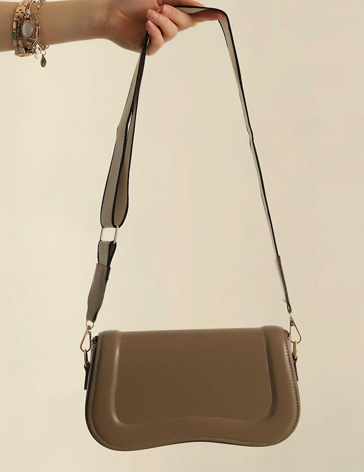 Kanvas Askılı Omuz Çantası