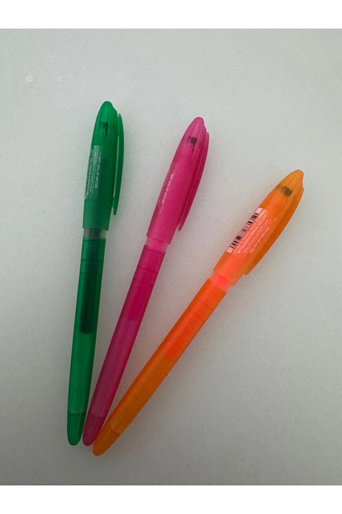 Roller Kalem Signo Gelstick Jel Bilye Uç 0.7 MM Yeşil Pembe Turuncu (3 Adet)