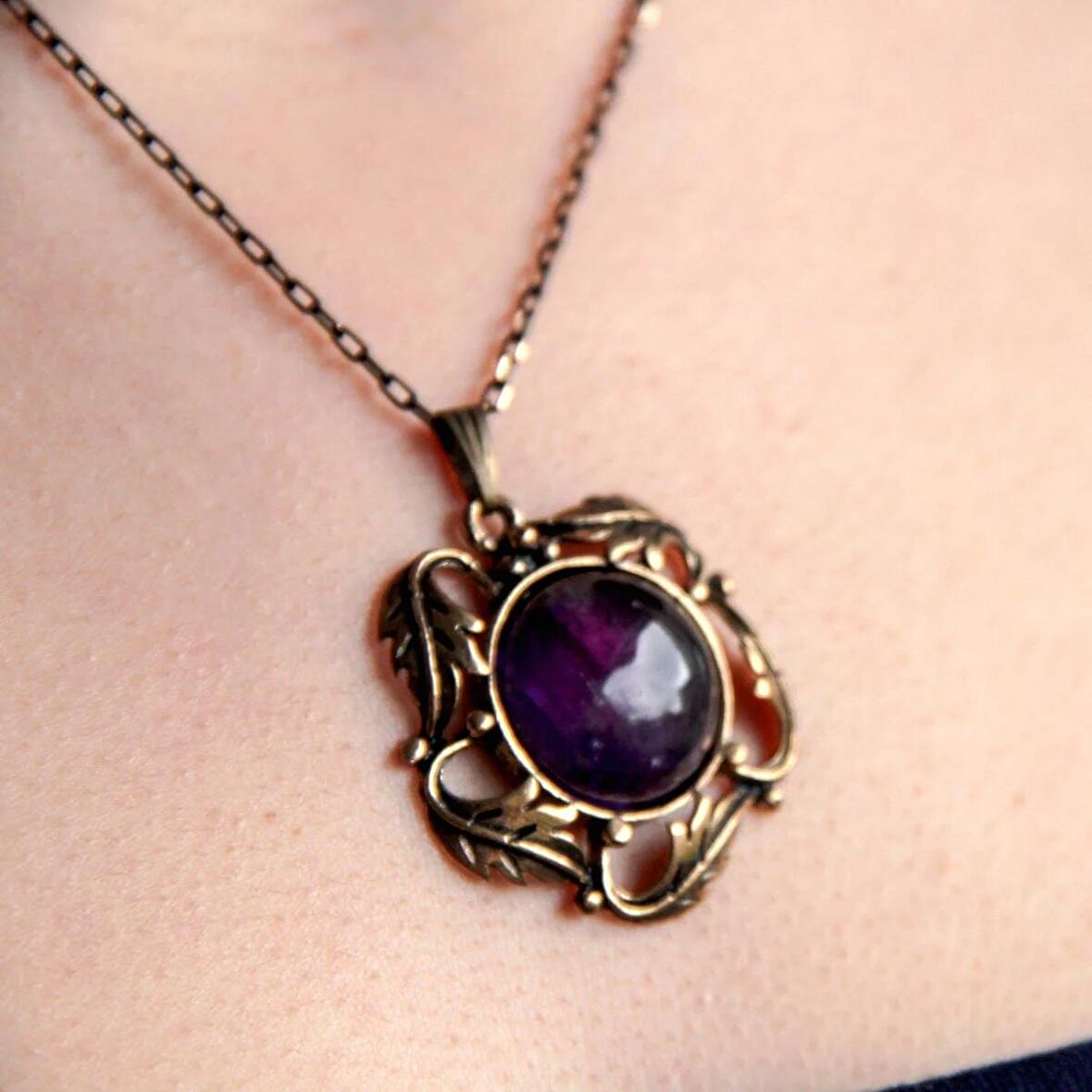 Doğal Taş Ametist Doğal Taşlı Otantik Kadın Yuvarlak Kolye 45 Cm Zincirli