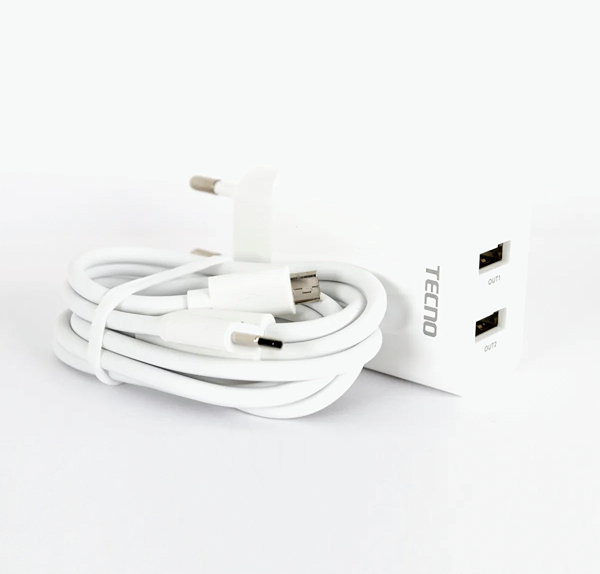 Tecno Çift Çıkışlı Şarj Aleti Type-C ve Micro Data Kablolu TCW-E01D Beyaz