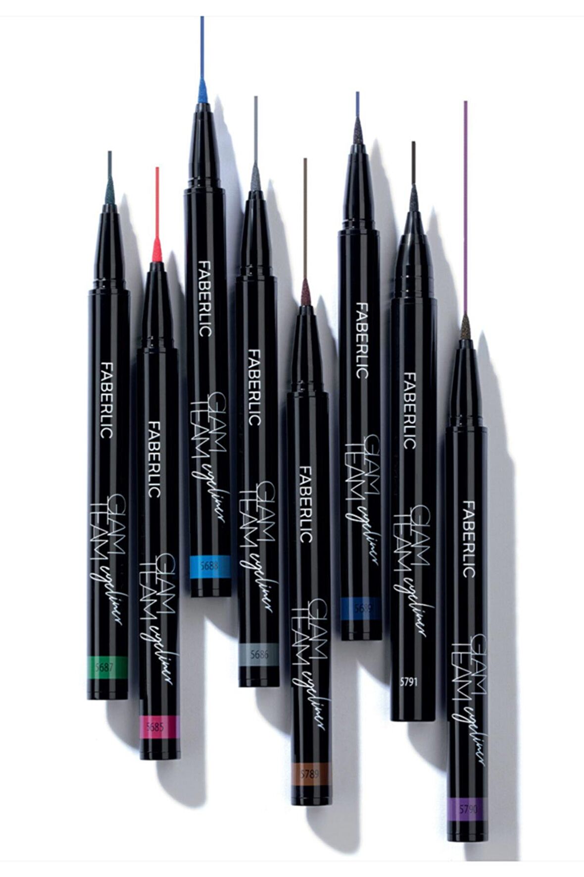 Faberlic Glam Team Kalıcı Renkli Eyeliner Mavi - 0.4 ml