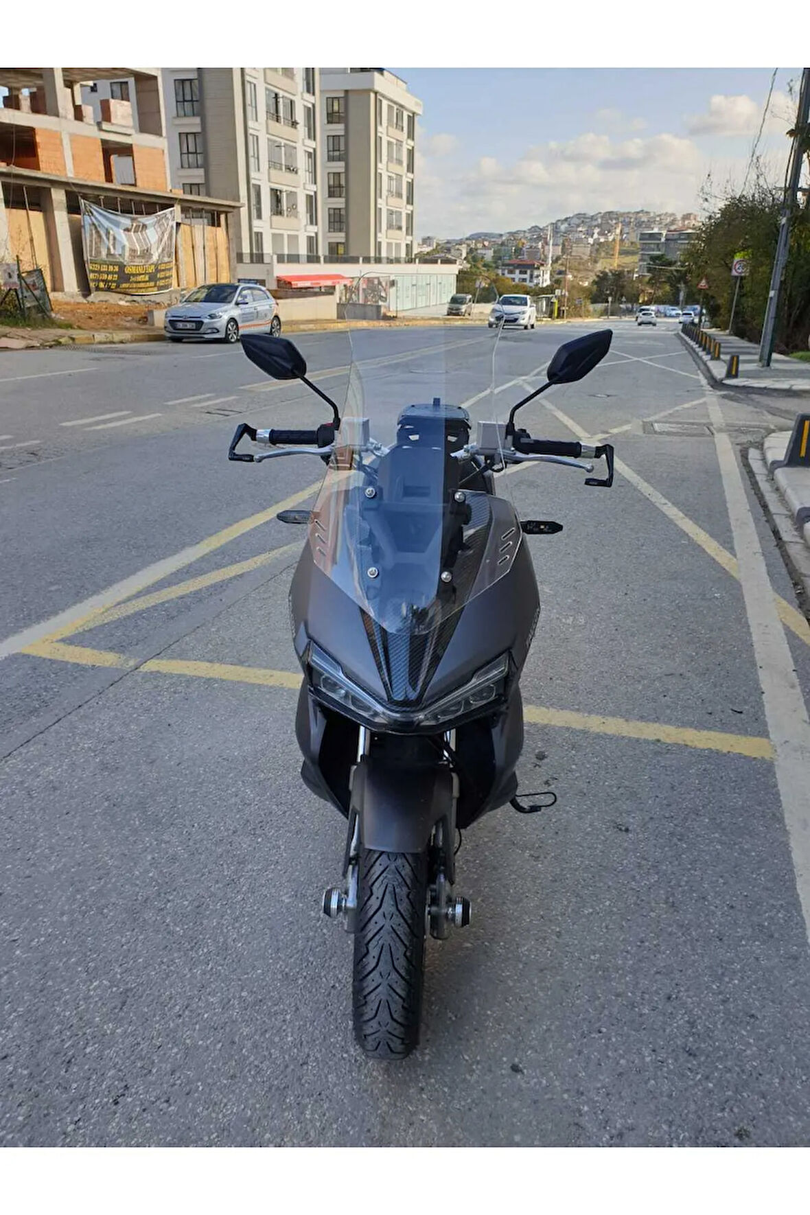 Falcon Trex 188 Siperlik Ön Cam 2022 2024 Model 55cm Şeffaf Renkli 4mm KISA SPOR CAM
