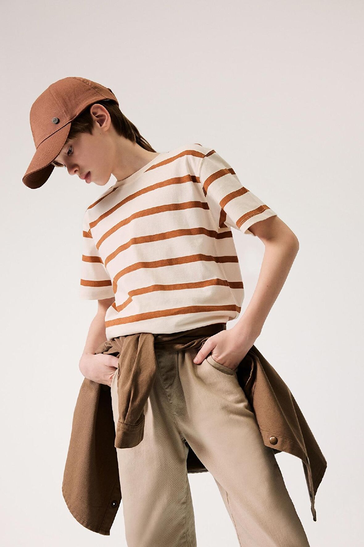 DeFacto Erkek Çocuk Bisiklet Yaka Çizgili Kısa Kollu Tişört D9491A825SMER118