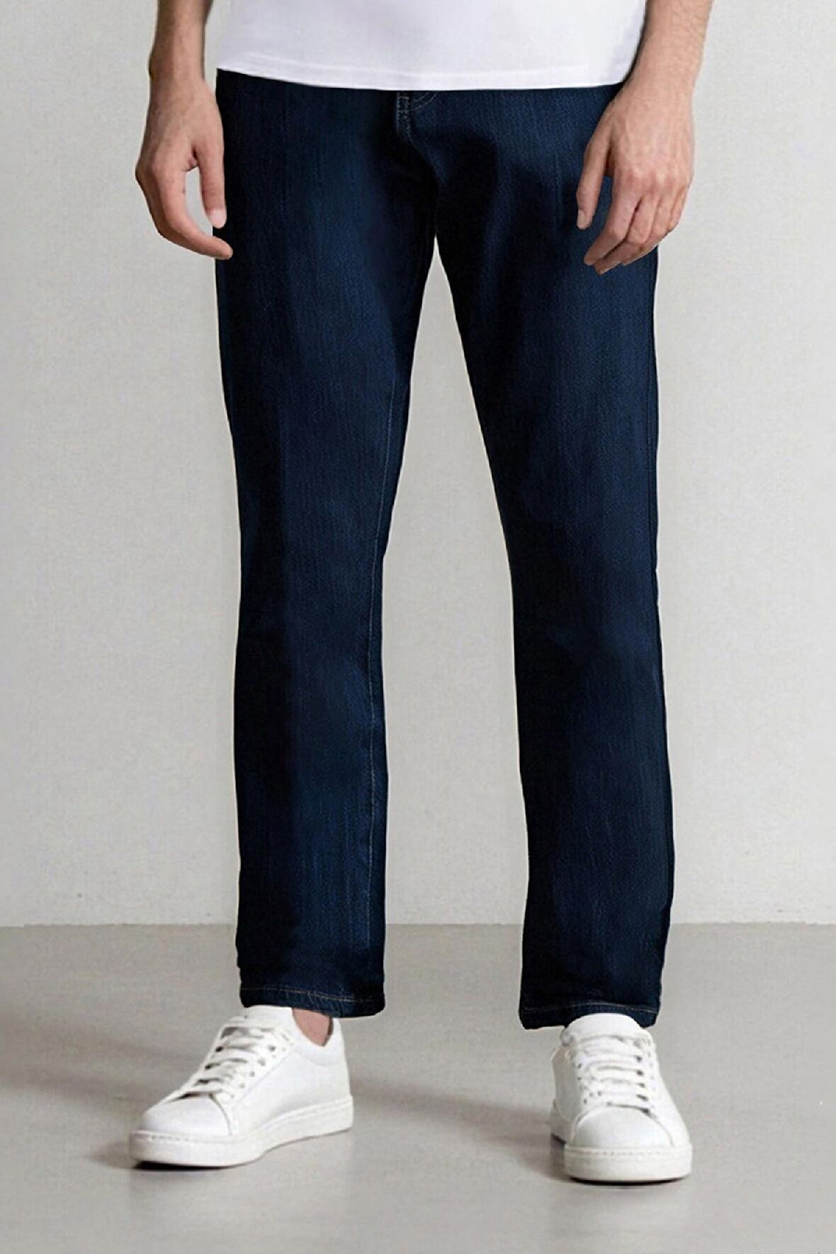 DeFacto Straight Fit Düz Paça Jean Pantolon F4305AX25SPNM34