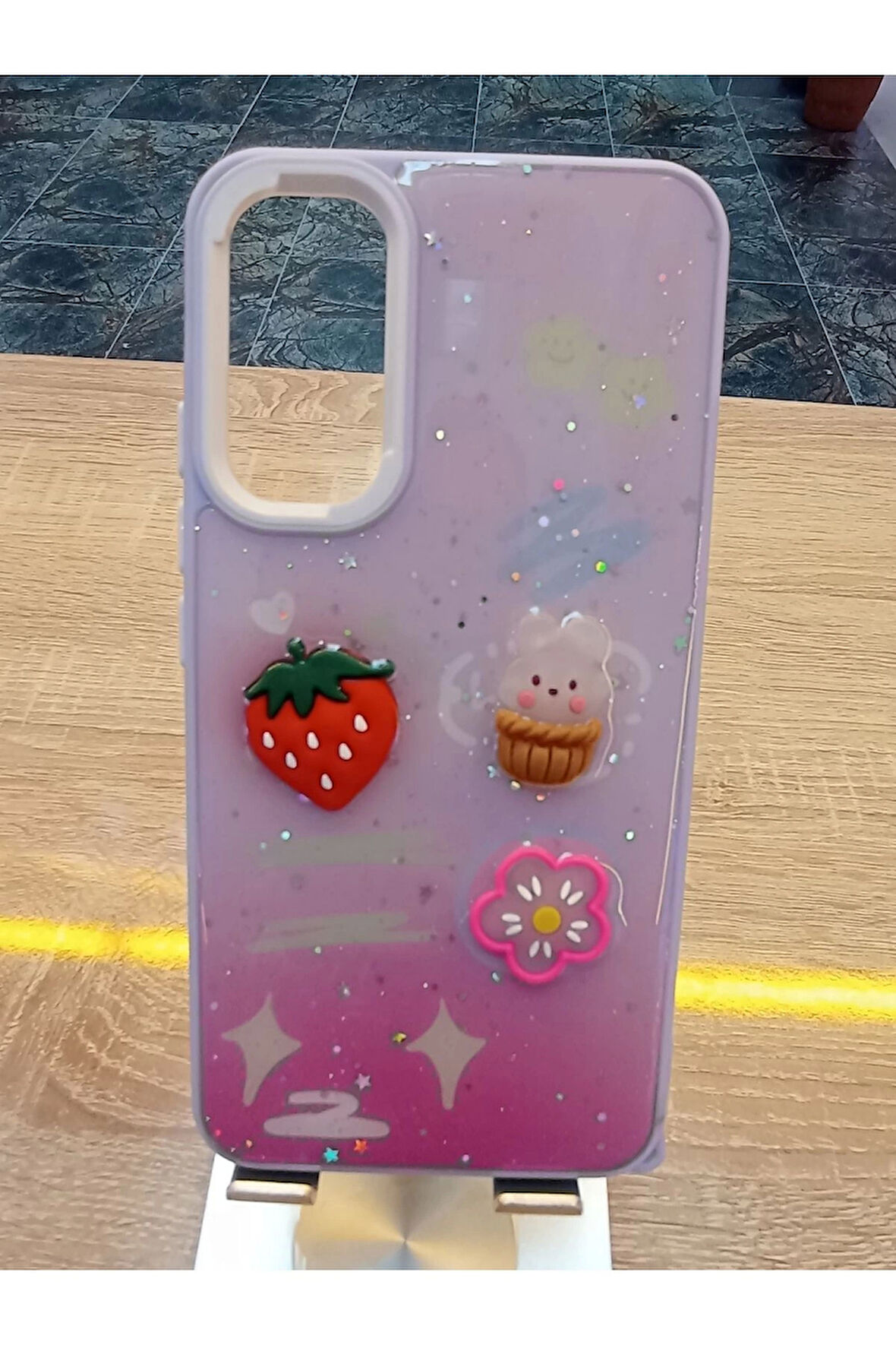 Samsung Galaxy A24 Uyumlu Kabartma Figürlü Darbe Korumalı Kapak Renkli Kılıf