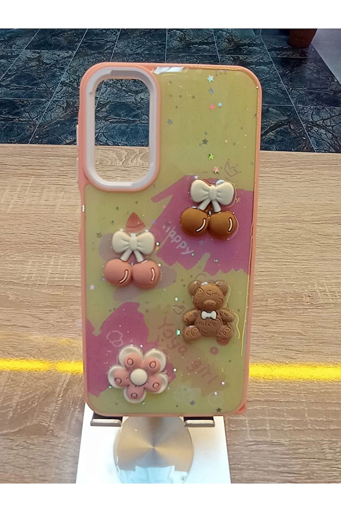 Samsung Galaxy A23 Uyumlu Kabartma Figürlü Darbe Korumalı Kapak Renkli Kılıf