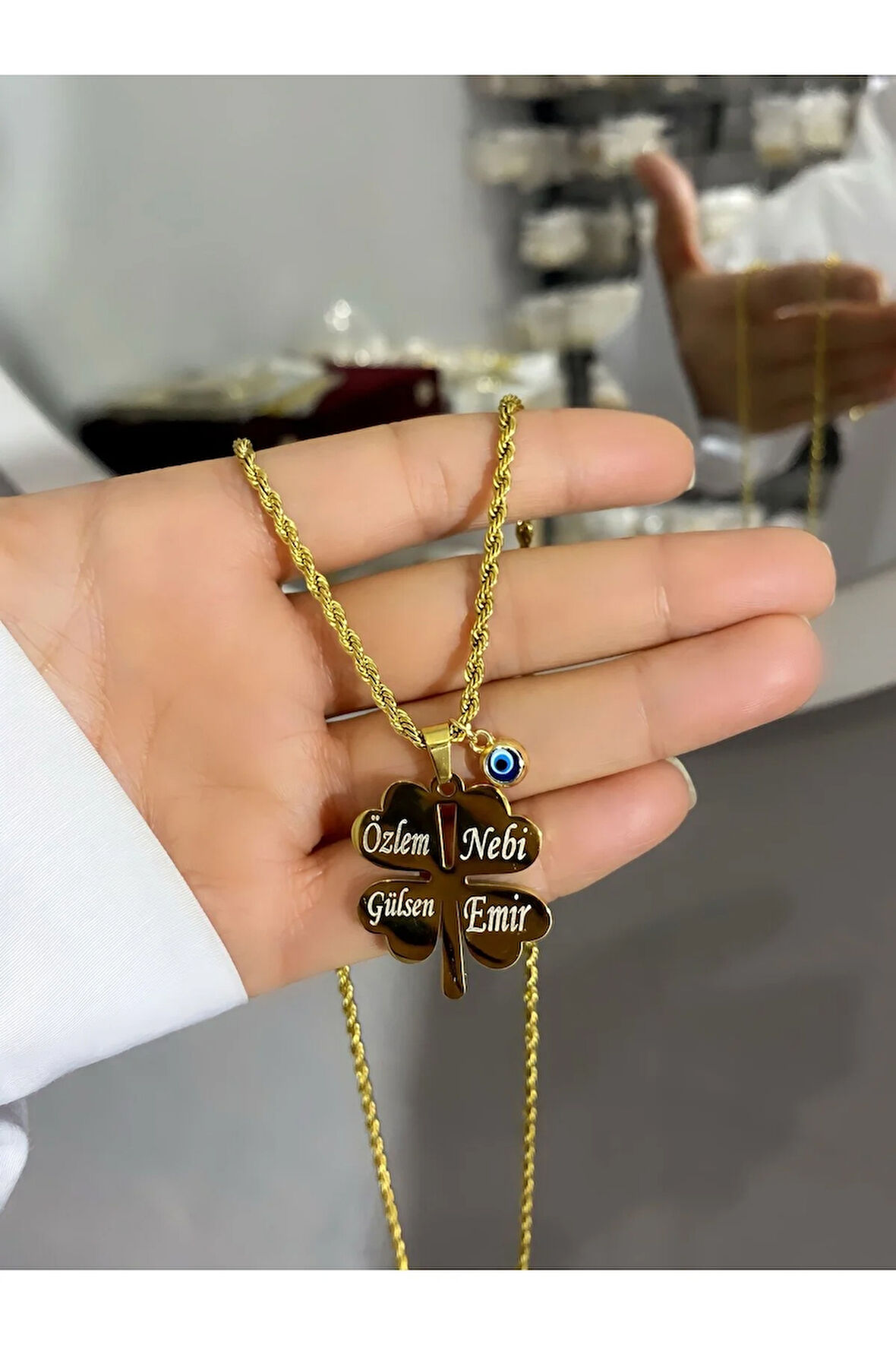 ÇELİK KİŞİYE ÖZEL YONCA KOLYE