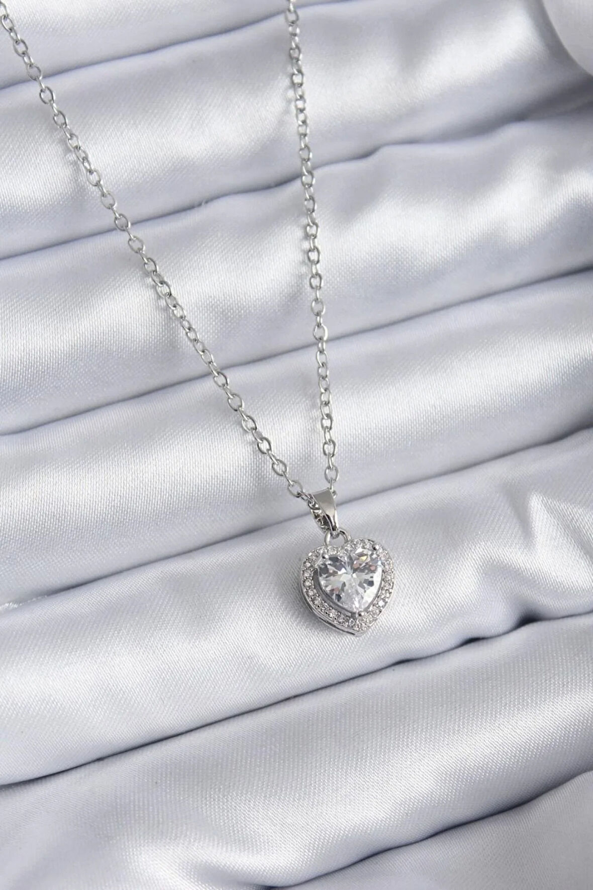 Gümüş Kalpli Kolye ( Ciddi Ilişki Kombin Sadece Kolye)