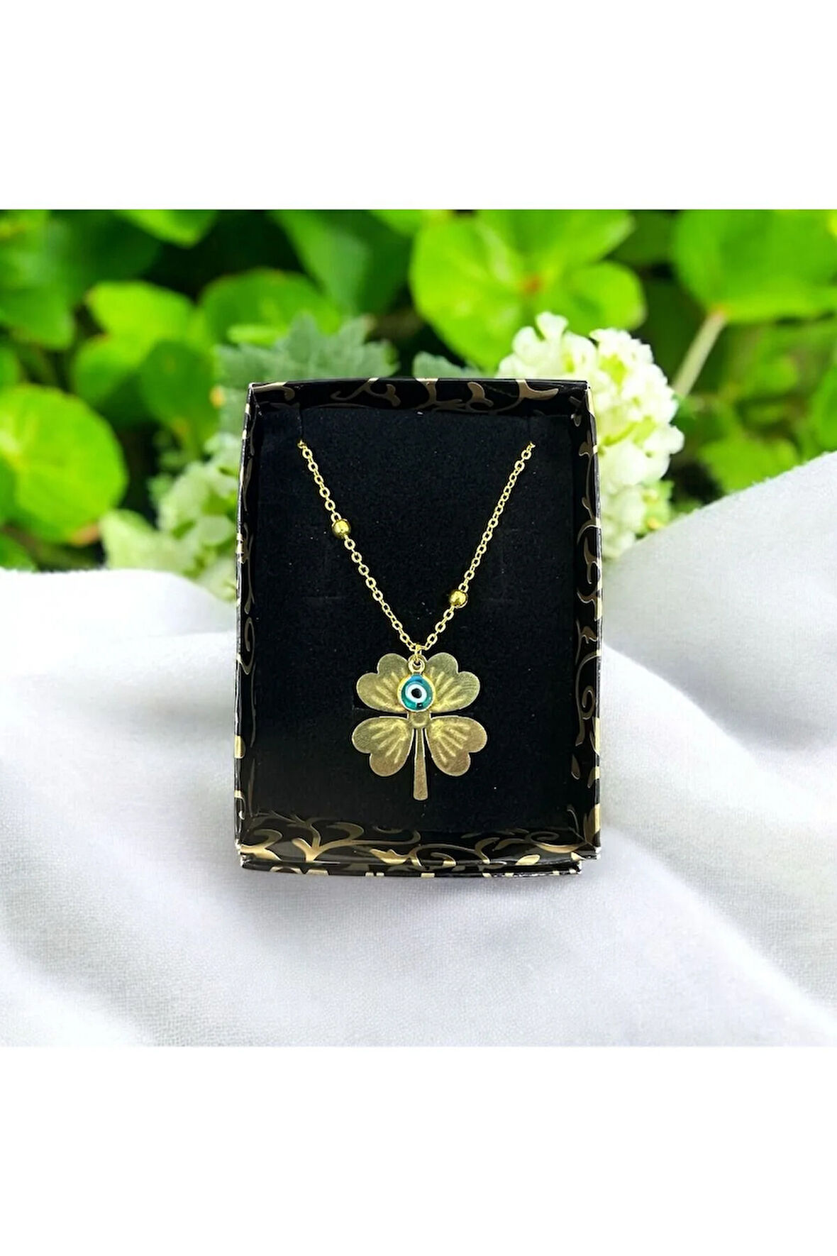 Çelik Kolye Yoncalı Kolye