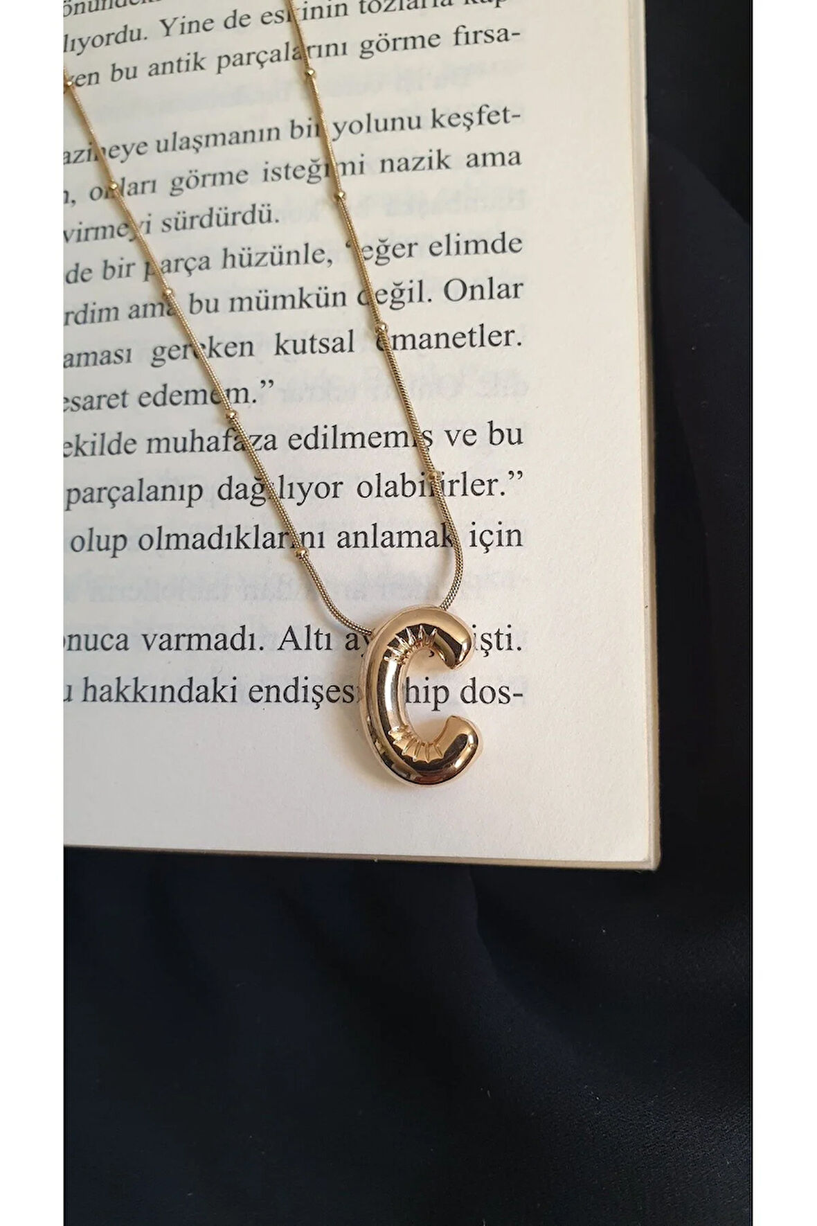 HARF KOLYE C HARF ÇELİK SU YOLU BAGET TAŞLI ANTİALERJİK 1 YIL RENK GARANTİLİ 45 CM FMACCESORİES