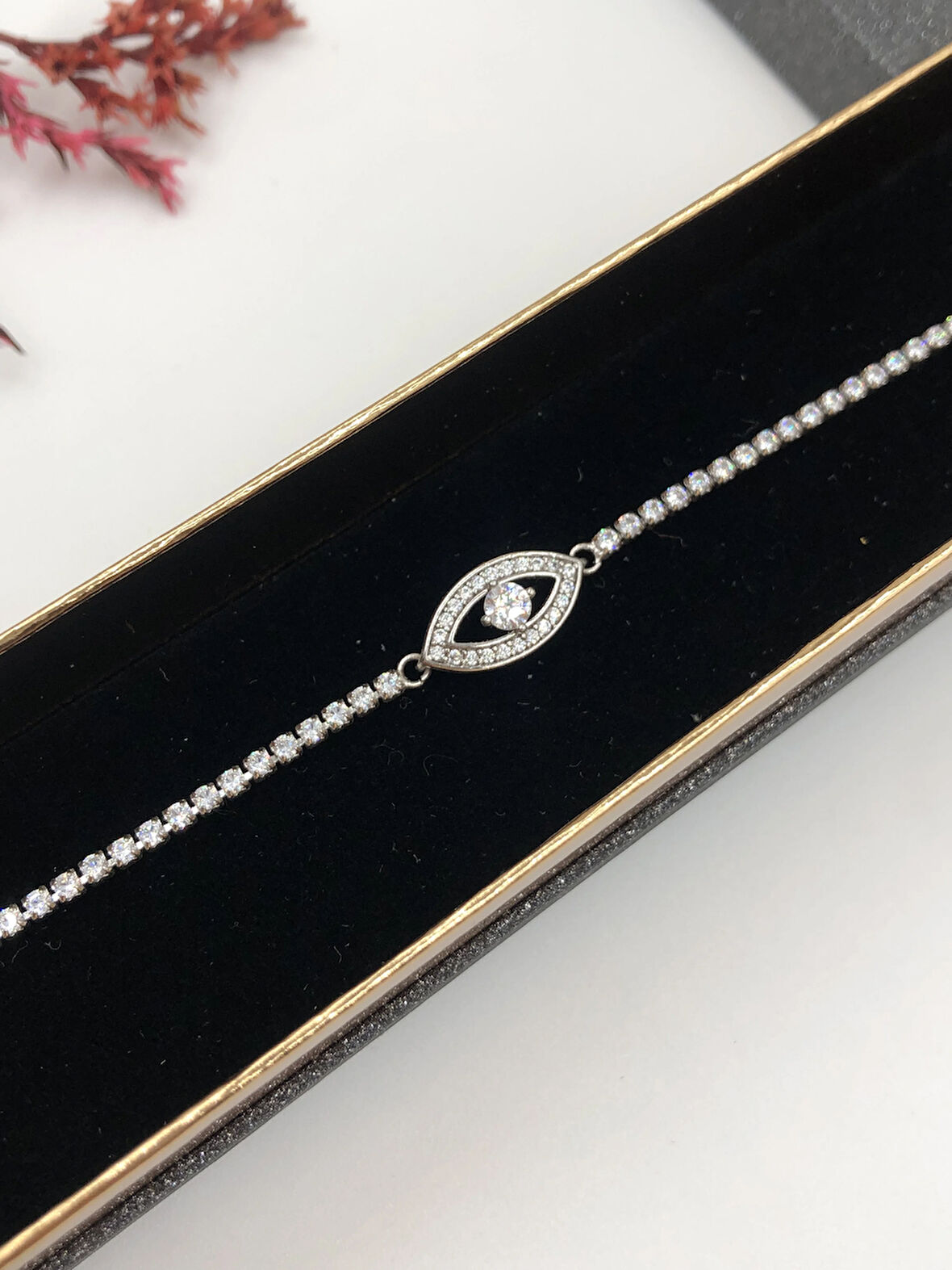 Şıklığın Tamamlayıcısı! Xuping Rose Renk Kadın Bileklik Bakır Renk 15-20 Cm kutulu Renk Atmaz