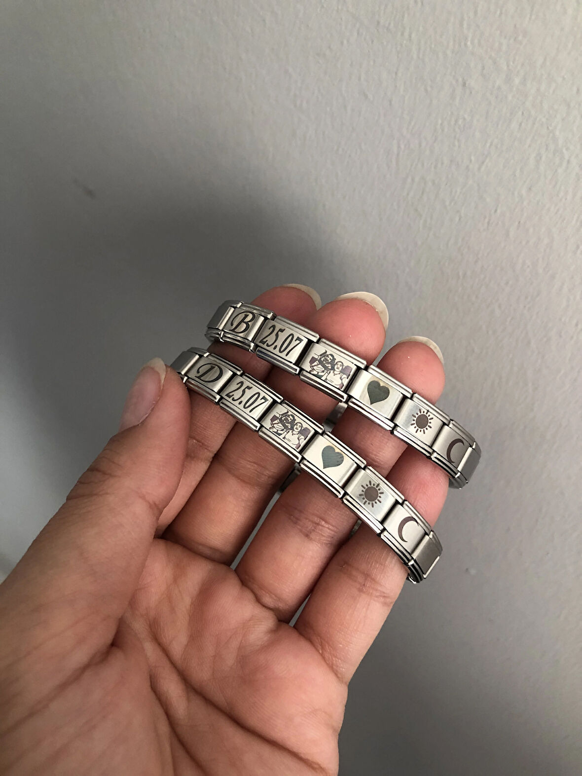 İtalyan Charm Çelik Bileklik 6 adet İstediğini Yazdır Fotoğraf Tarih Harf 2 li Sevgili Bileklik