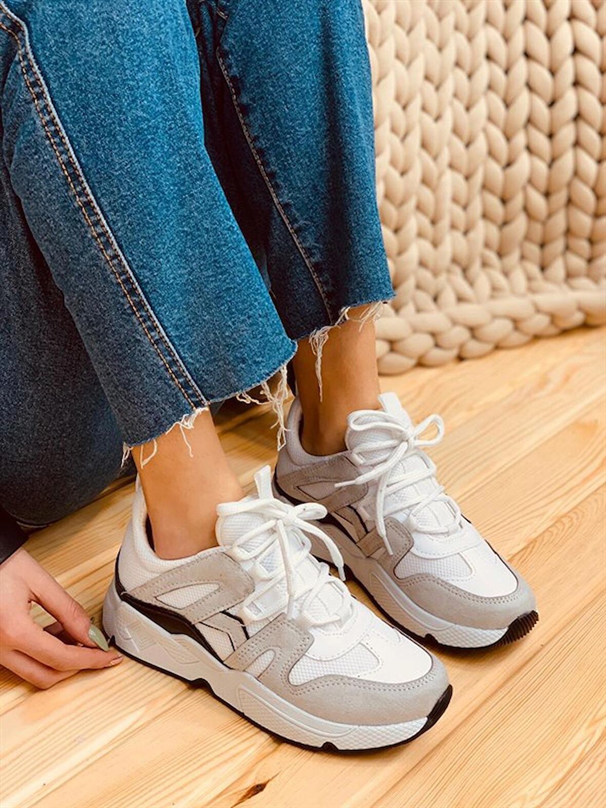 Bağcık Detaylı Rahat Kadın Sneakers Spor Ayakkabı
