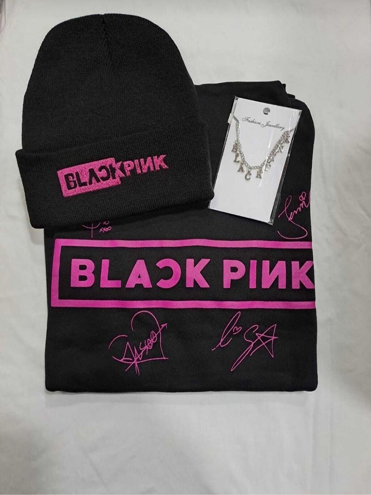 Blackpink Sweatshirt Bere Kolye Kombin