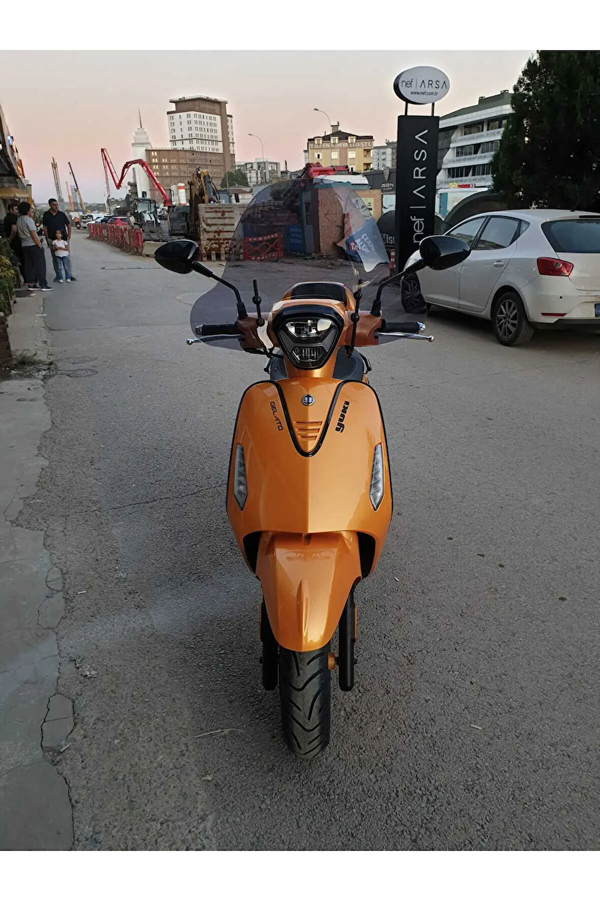 Yuki Gelato Siperlik Ön Cam 2023 2024 Model 43cm Açıkfüme Renkli 4mm APARATSIZDIR