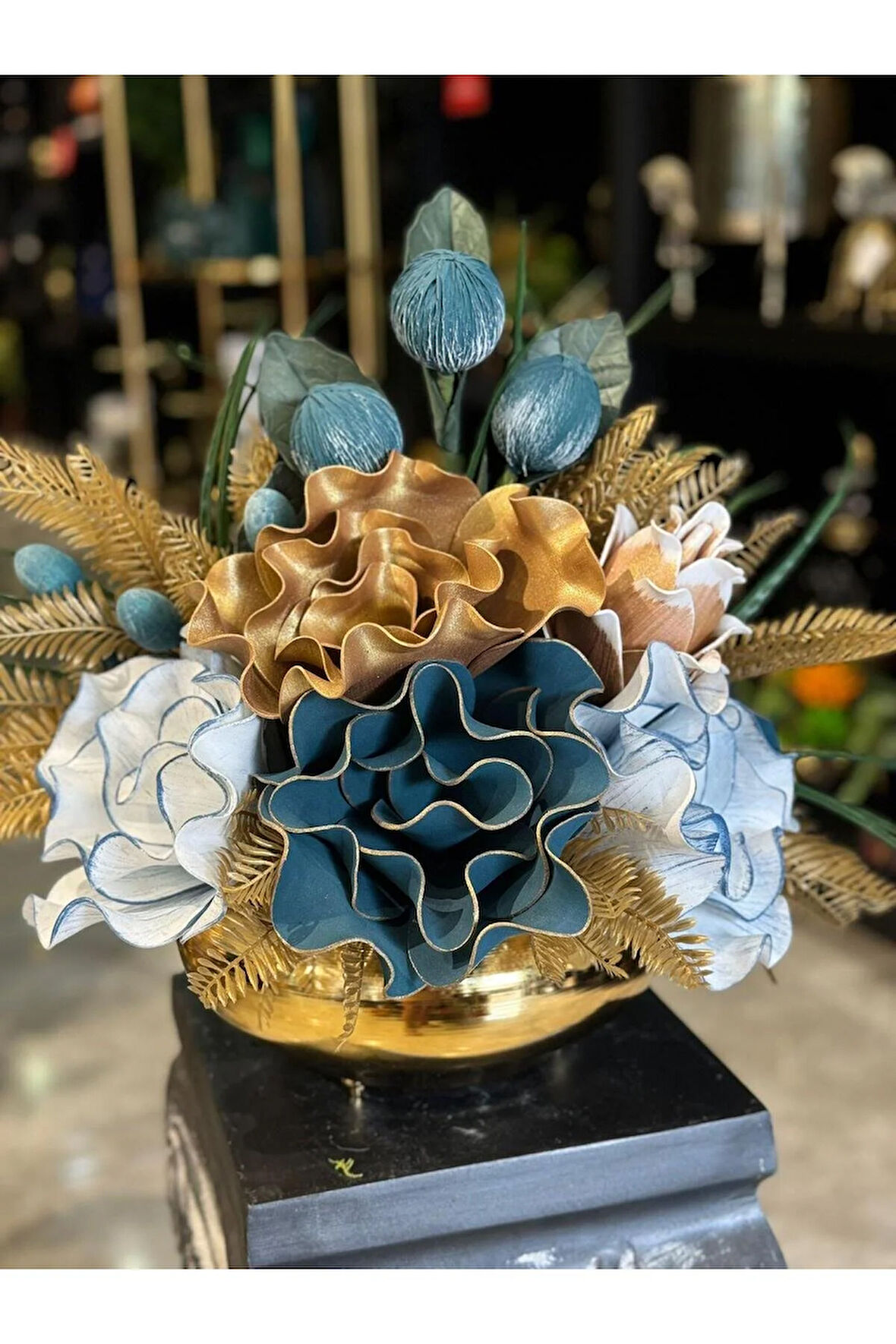 Yapay Çiçek Aranjmalı Gold Yassı Vazo No:7