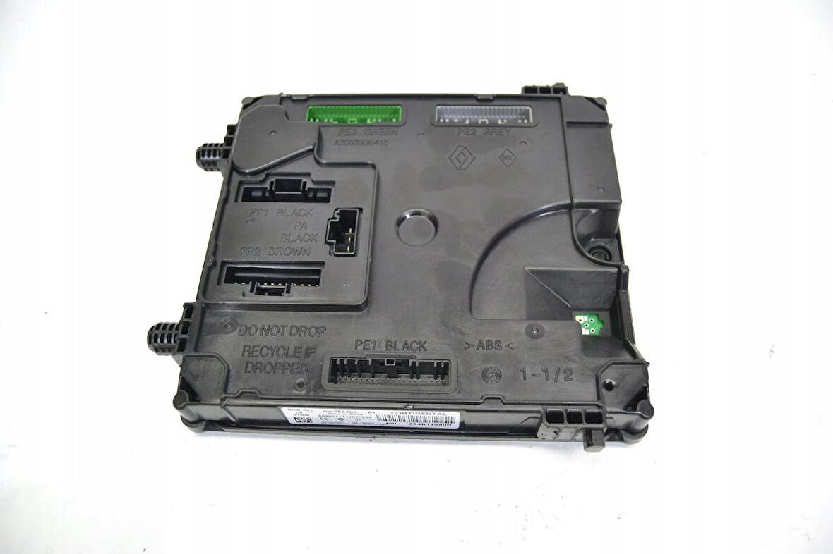 UCH BEYNİ (ARAÇ İÇİ KONTROL ÜNİTESİ) 284B14540R LAGUNA III 284B14540R GOLD