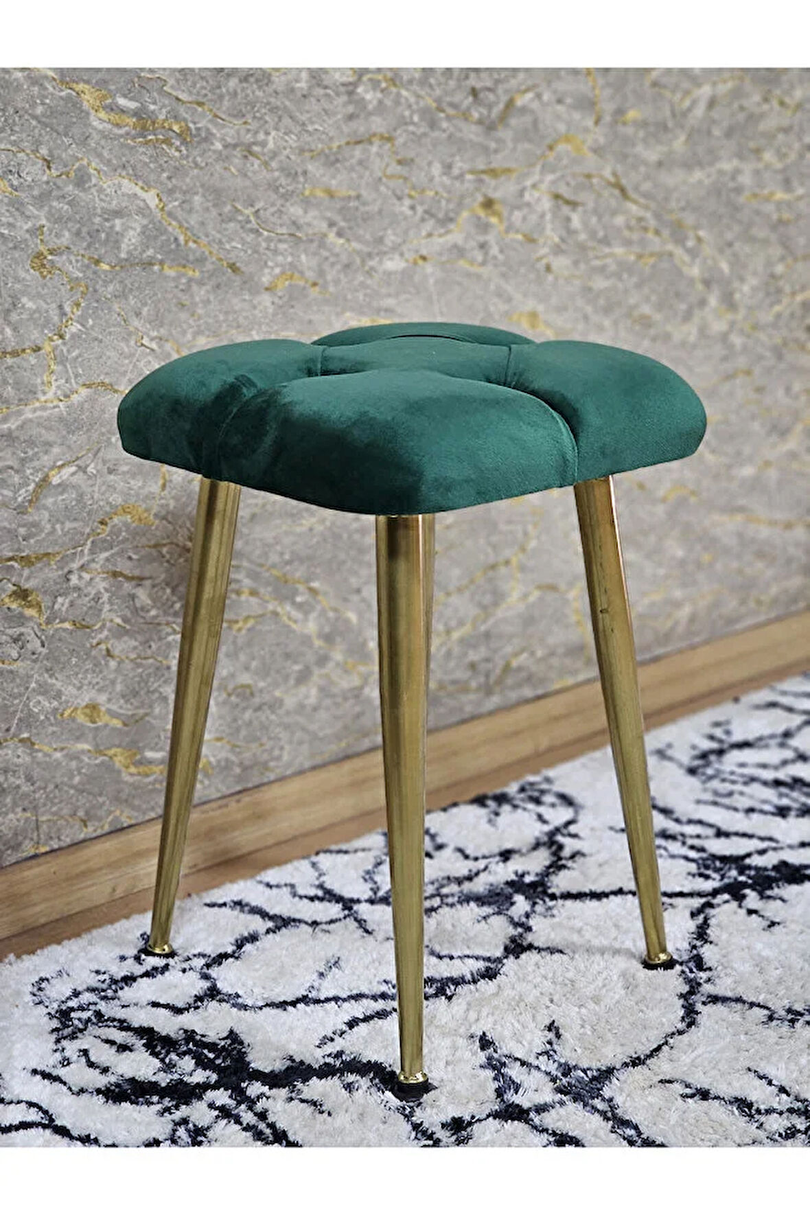 Kare Gold Kaplama Konik Ayaklı Tabure - Oturak - Bar Taburesi - Ayaklı Tabure Yeşil Renk 33 x 48 Boyut/Ebat